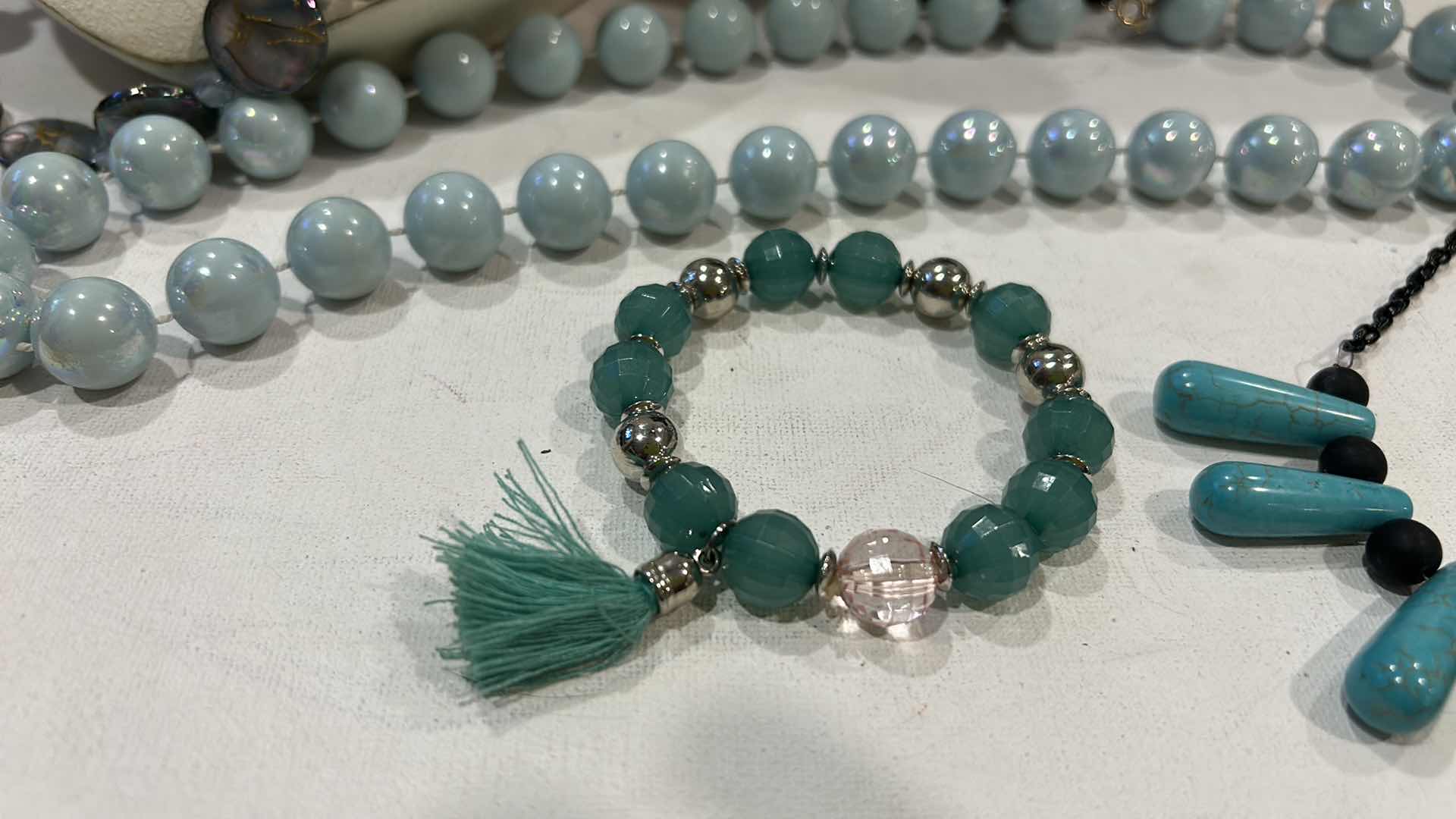 Photo 1 of FASHION JEWELRY- 4 NECKLACES & 1 BRACELET