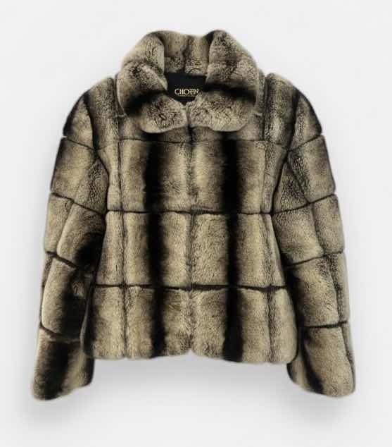 Photo 1 of CHOSEN COUTURE COLLECTION SUPER SOFT FUR COAT(M/L)