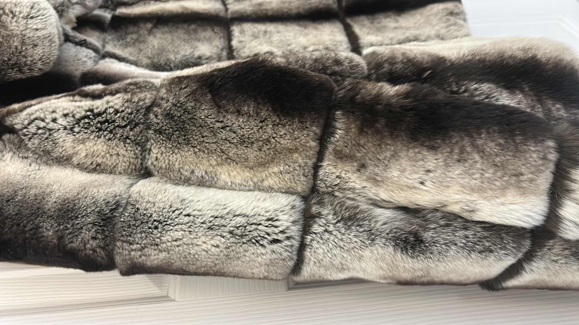 Photo 1 of CHOSEN COUTURE COLLECTION SUPER SOFT FUR COAT(M/L)