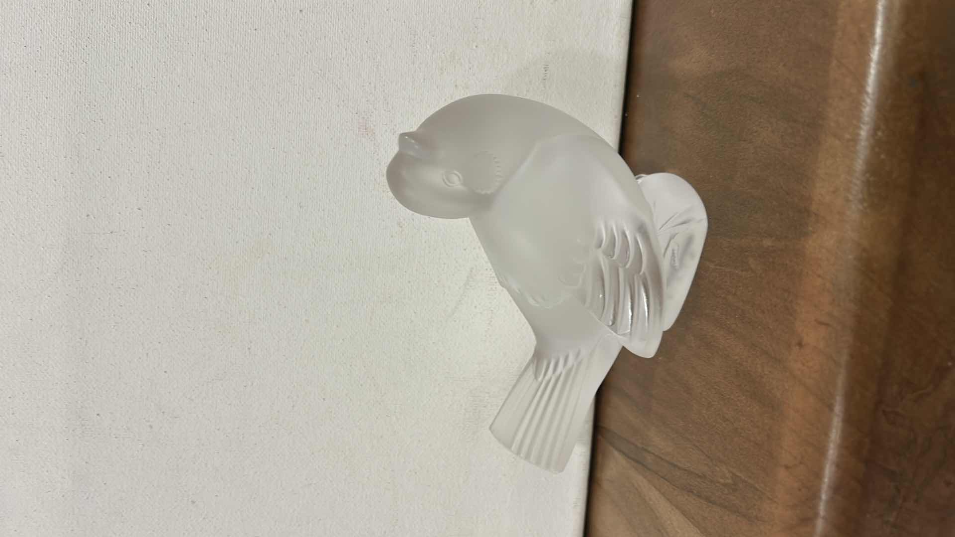 Photo 1 of LALIQUE CRYSTAL BIRD FIGURE H3.25”