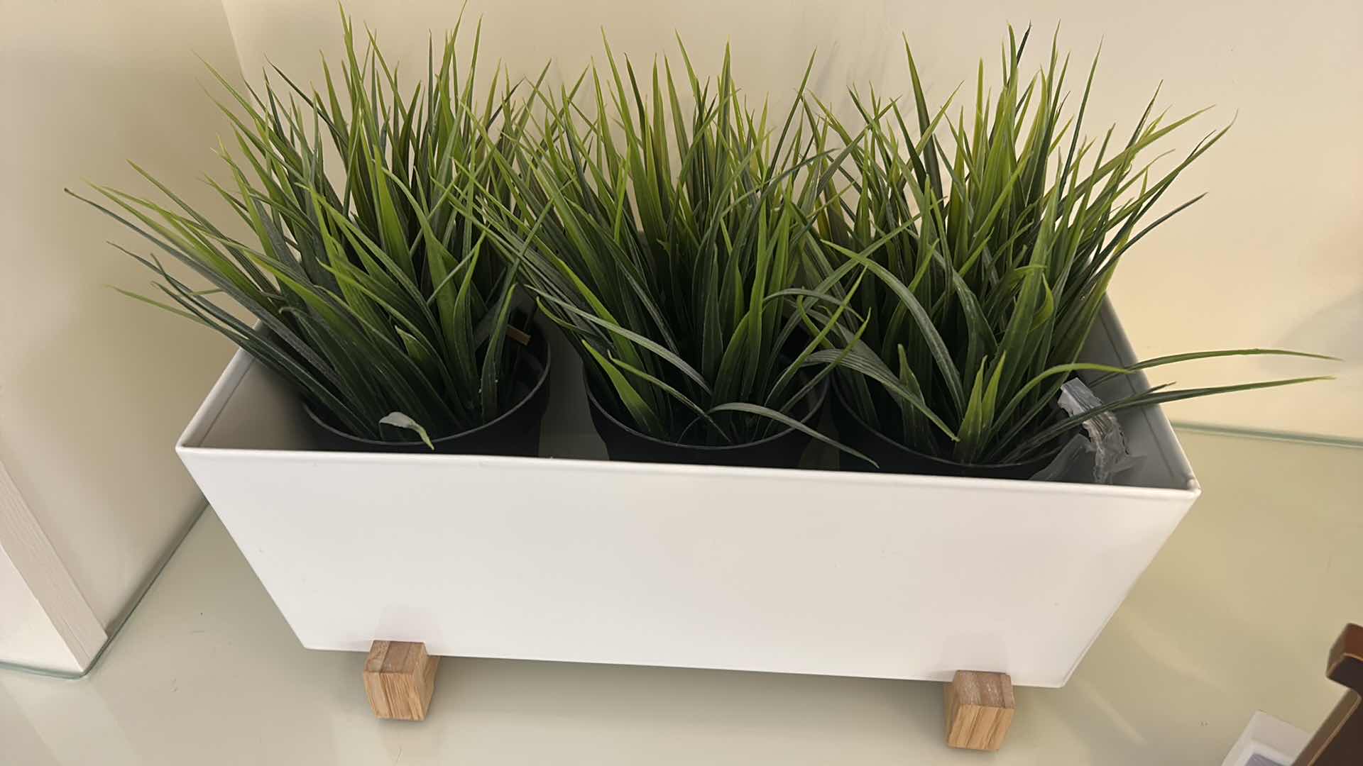 Photo 1 of 3 PC HOME DECOR (PLANTER 12 1/2 X 5 1/2 X H6”)