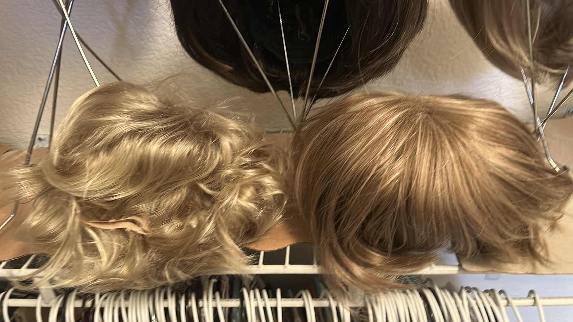 Photo 1 of 6 WOMENS WIGS