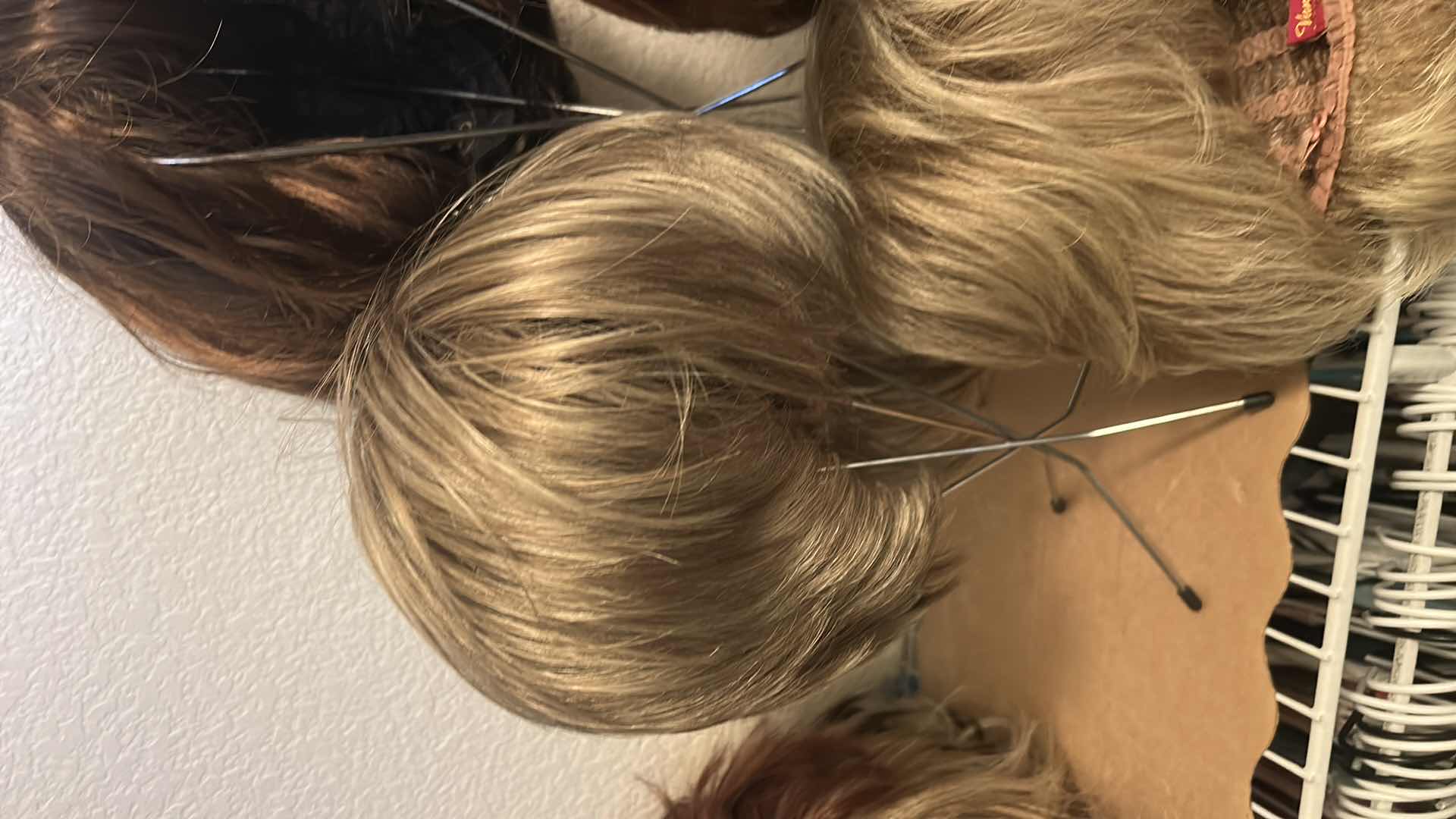 Photo 1 of 6 WOMENS WIGS