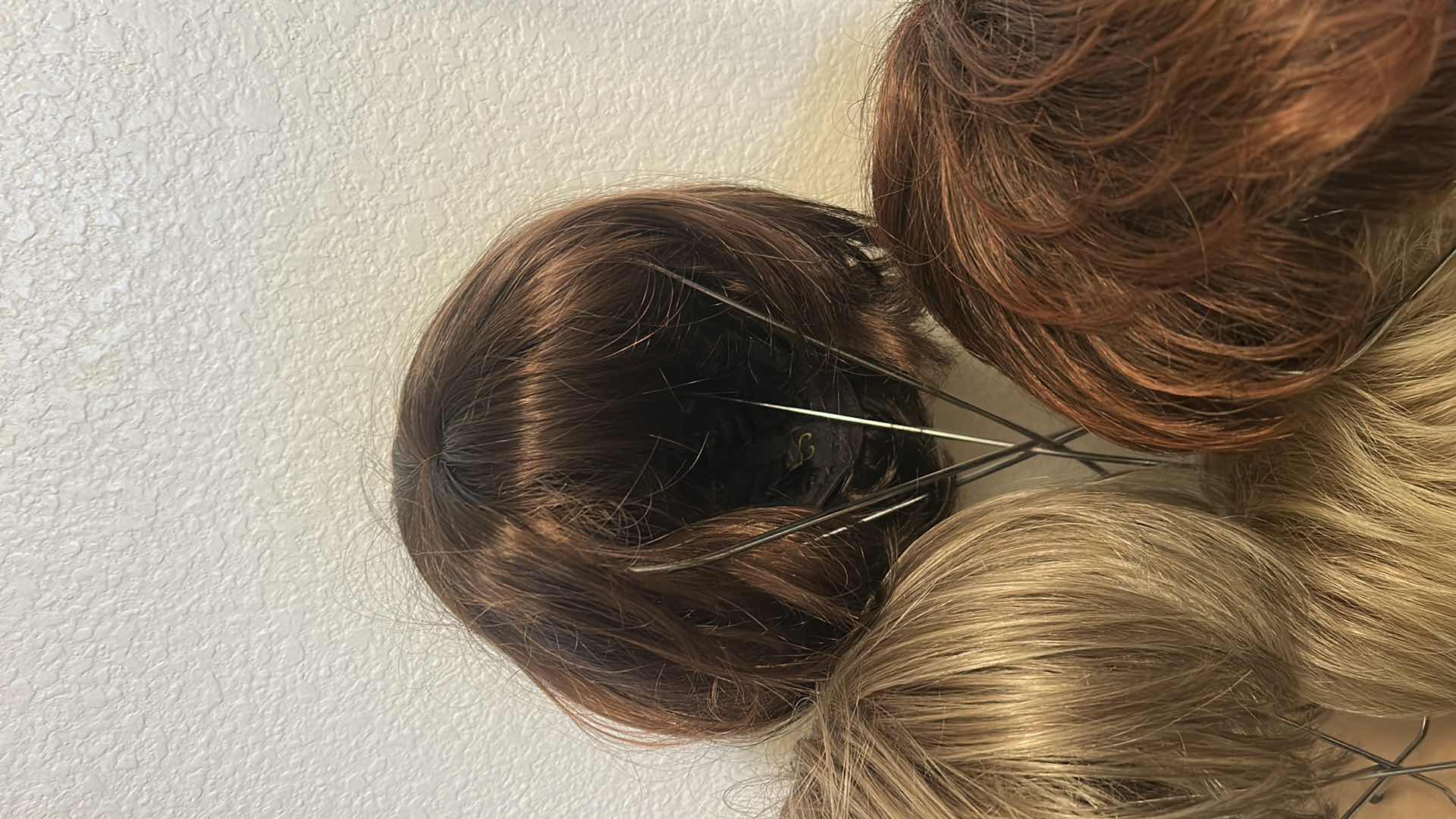 Photo 1 of 6 WOMENS WIGS