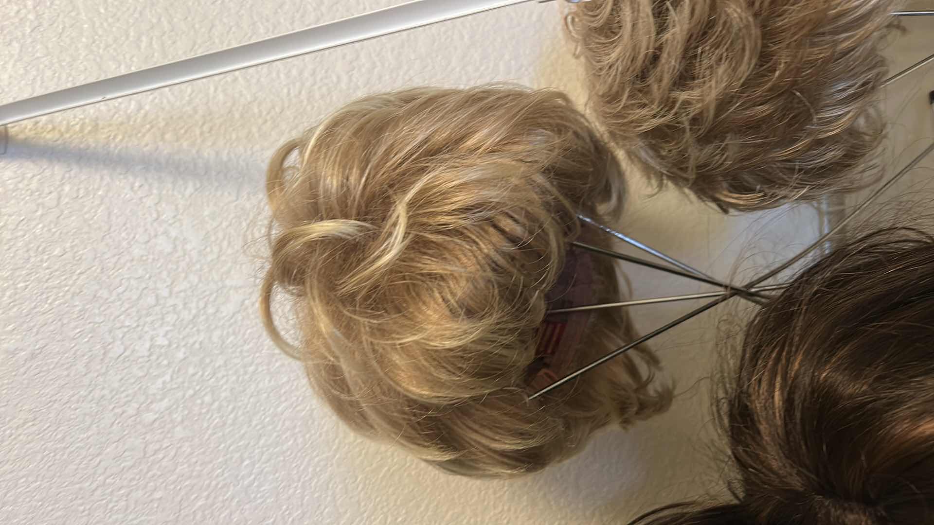 Photo 1 of 6 WOMENS WIGS