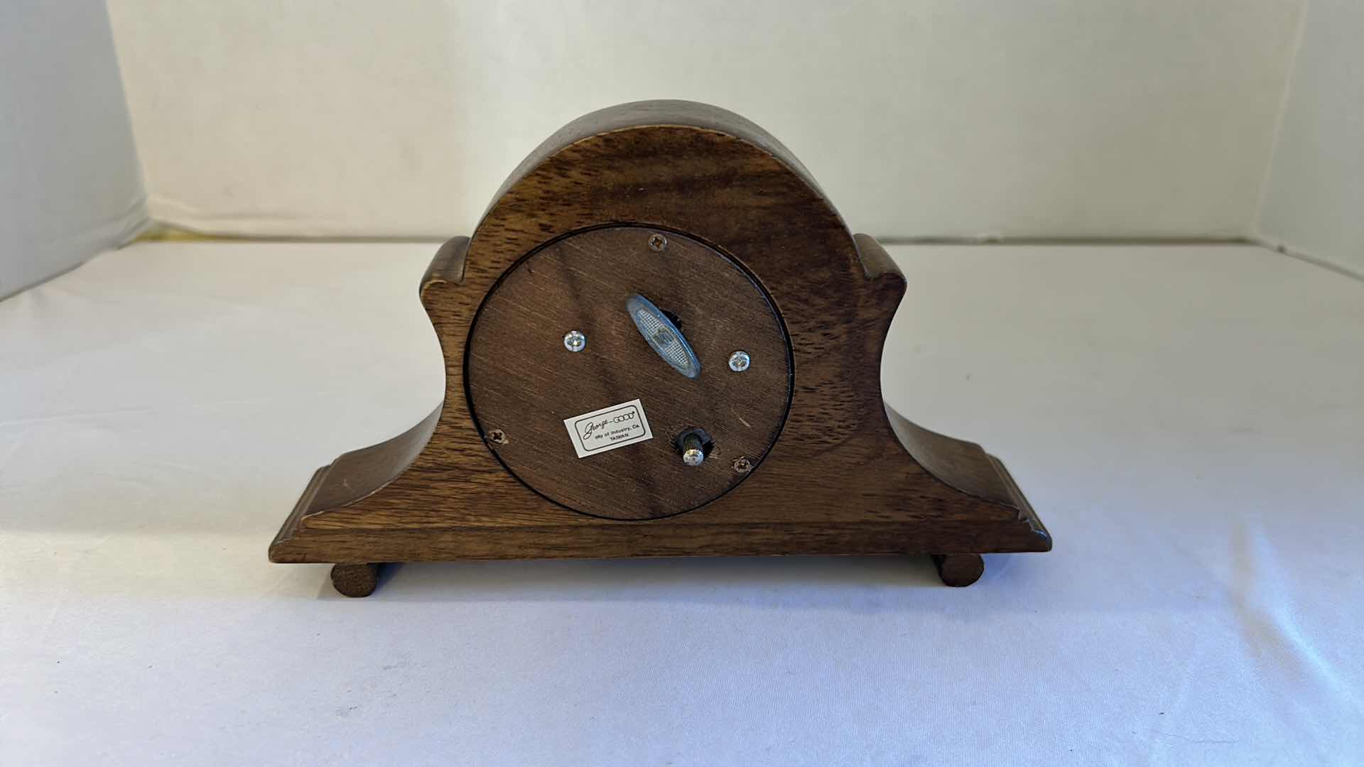 Photo 2 of WOOD QUARTZ TABLE TOP CLOCK H 6”