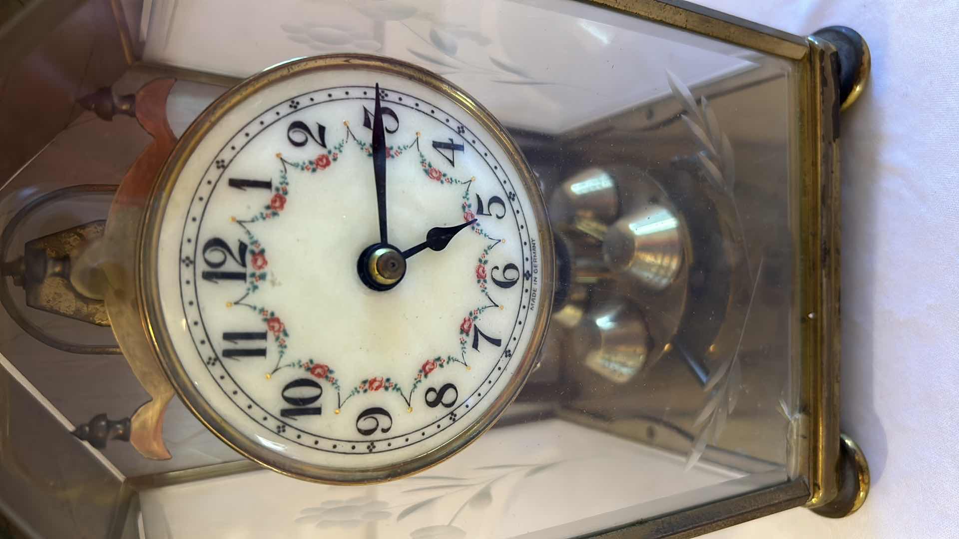 Photo 3 of METAL TABLETOP CLOCK H 8”