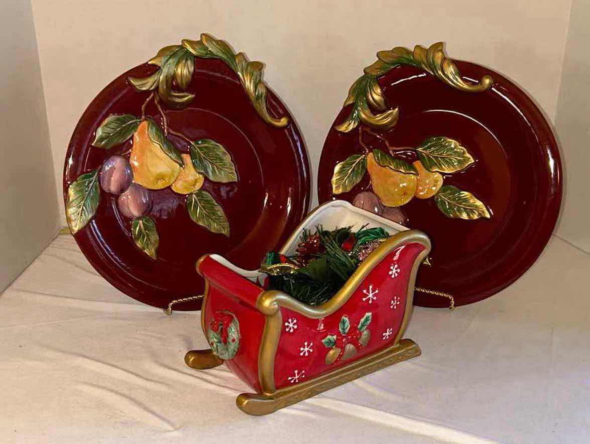 Photo 1 of FITZ & FLLOYD DECORATIVE PLATES ABD CHRISTMAS SLEIGH