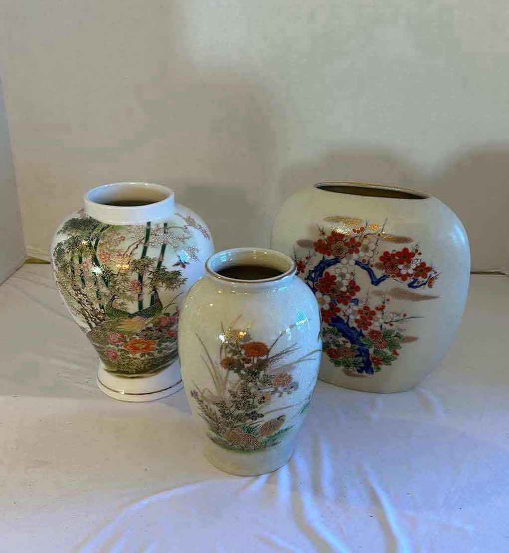 Photo 1 of 3-JAPANESE PORCELAIN VASES