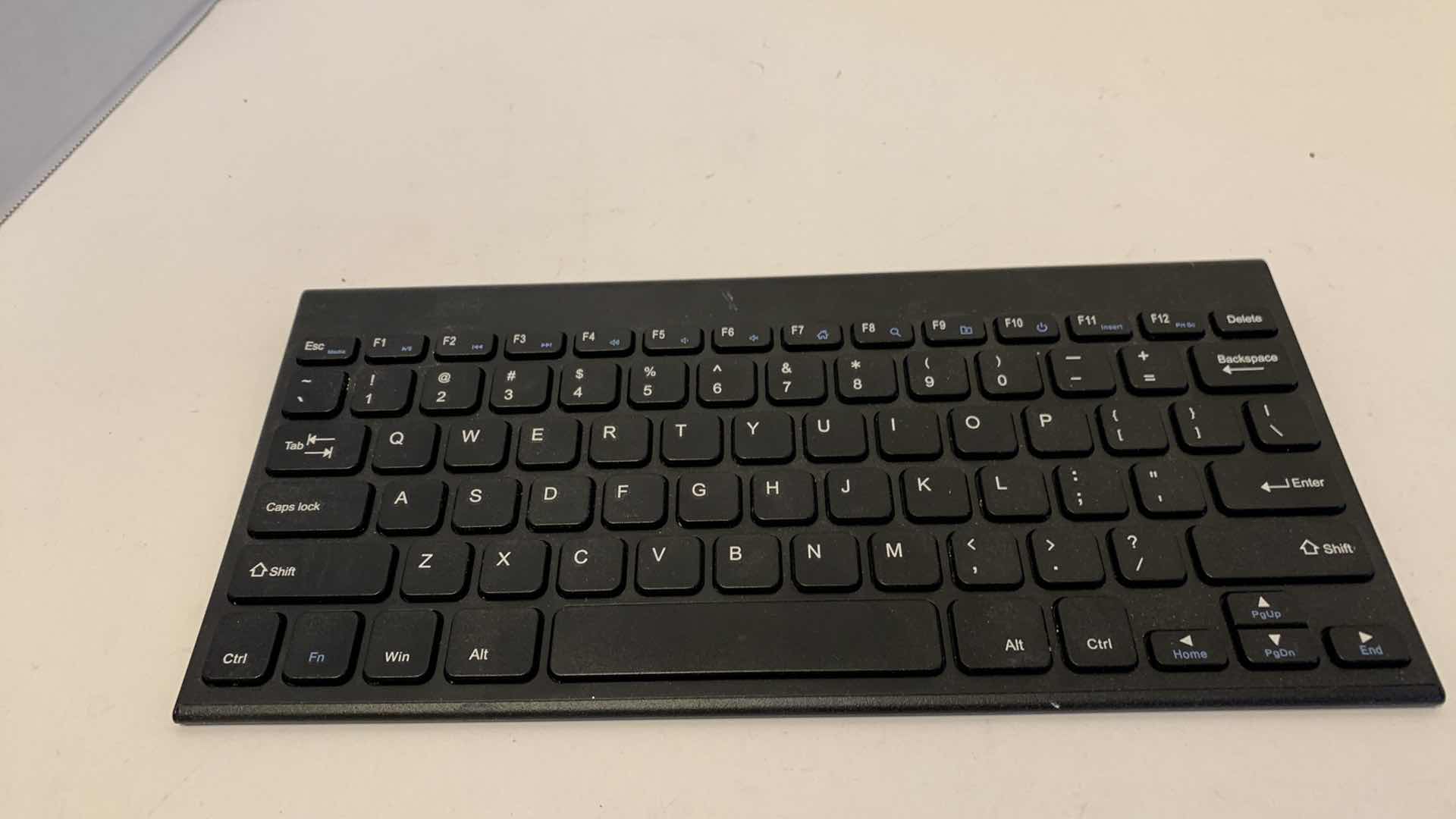 Photo 1 of BLUETOOTH KEYBOARD