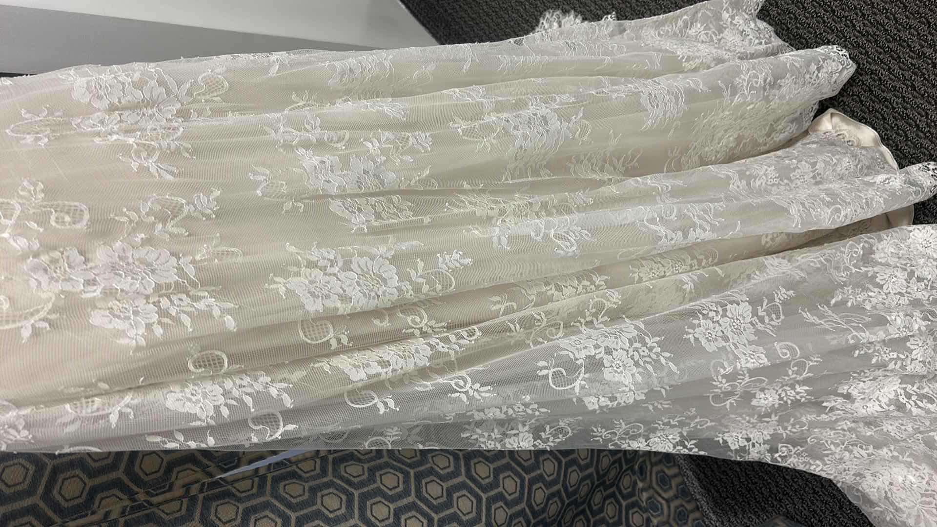 Photo 1 of BRIDAL GOWN “ JUSTIN ALEXANDER” STRAPLESS LACE WEDDING DRESS, SWEETHEART NECKLINE, BEADED WAISTBAND SIZE 12 SHADE GOLD/IVORY 