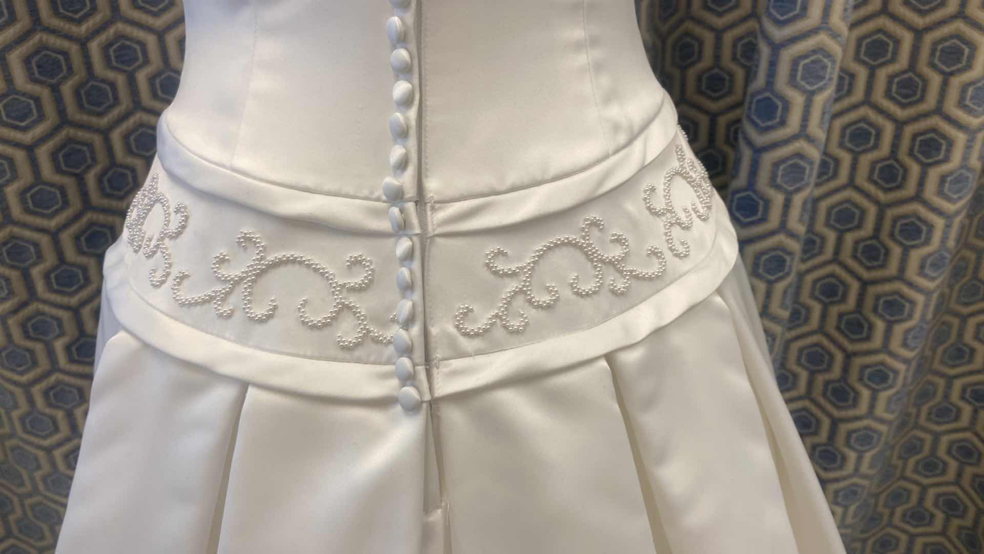 Photo 1 of BRIDAL GOWN “PALOMA BLANCA” IVORY DROPPED WAIST SATIN w PEARL BEADING SIZE 8