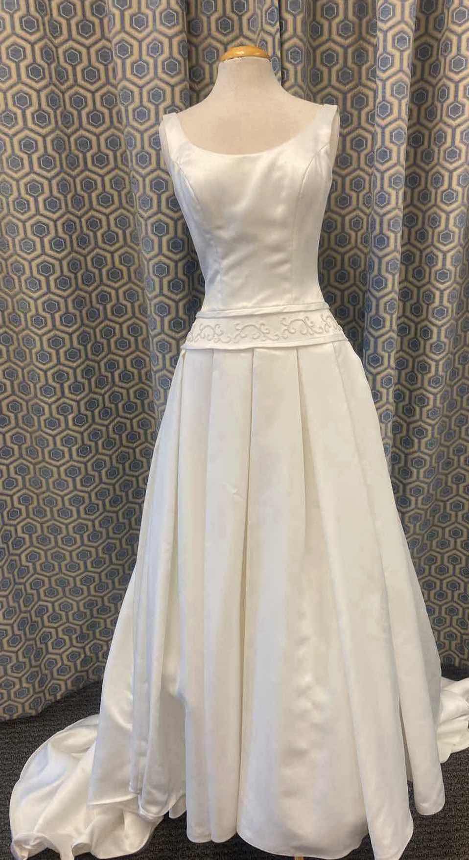 Photo 1 of BRIDAL GOWN “PALOMA BLANCA” IVORY DROPPED WAIST SATIN w PEARL BEADING SIZE 8