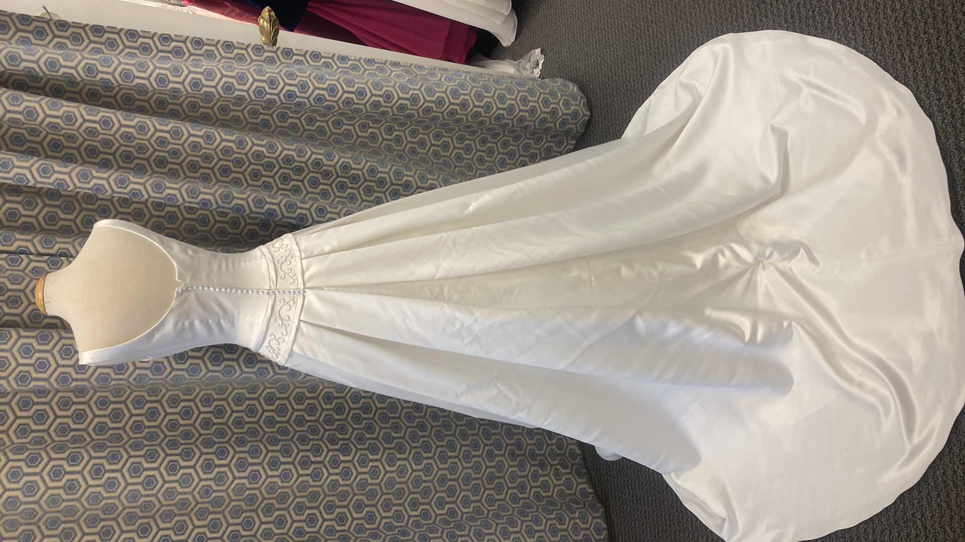 Photo 1 of BRIDAL GOWN “PALOMA BLANCA” IVORY DROPPED WAIST SATIN w PEARL BEADING SIZE 8