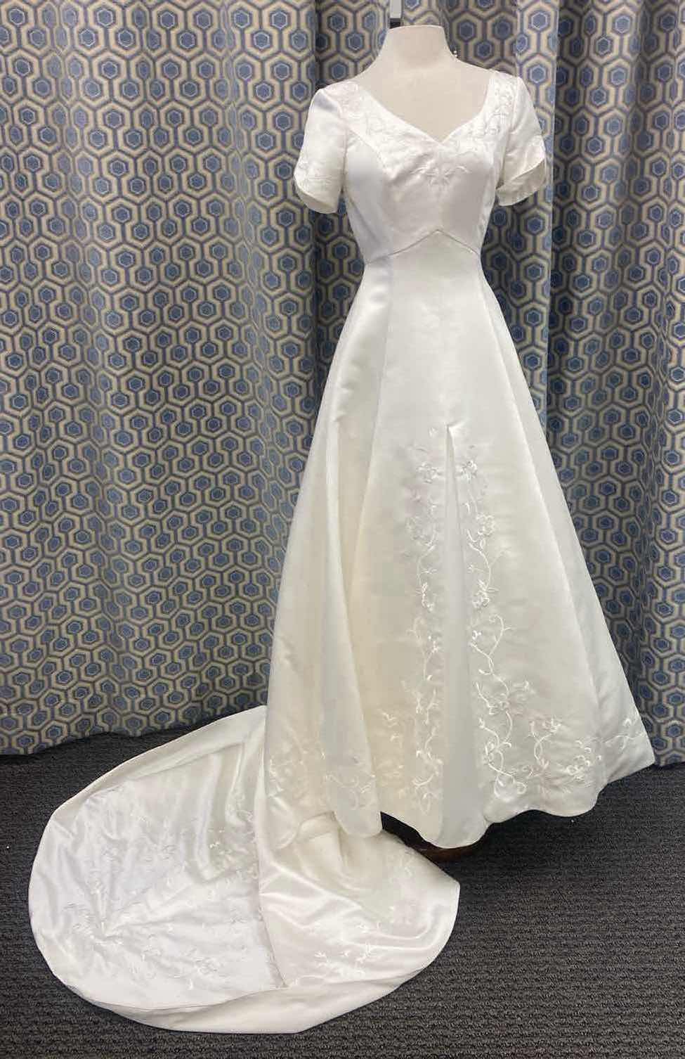 Photo 1 of BRIDAL GOWN "BRIDAL ORIGINALS" WHITE SATIN w EMBROIDERED TOP SIZE 8