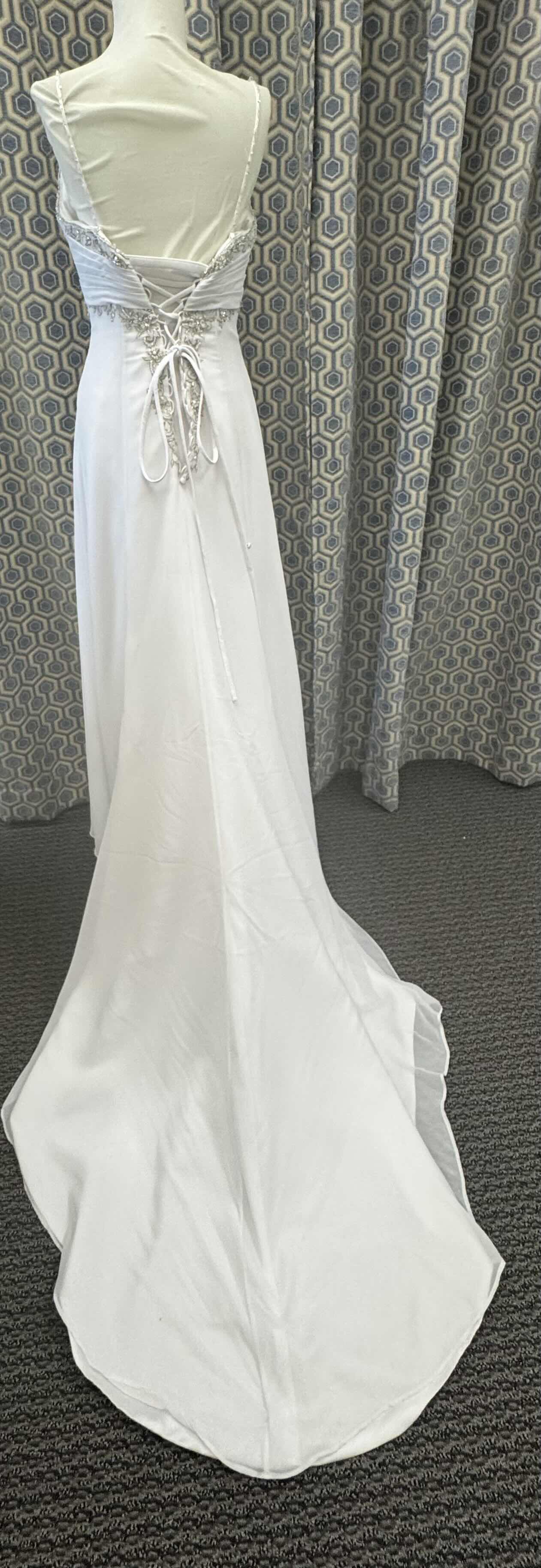 Photo 1 of BRIDAL GOWN MAGGIE SOTTERO ONE PIECE CHIFFON SLIM A LINE CORSET BACK WHITE SIZE 8