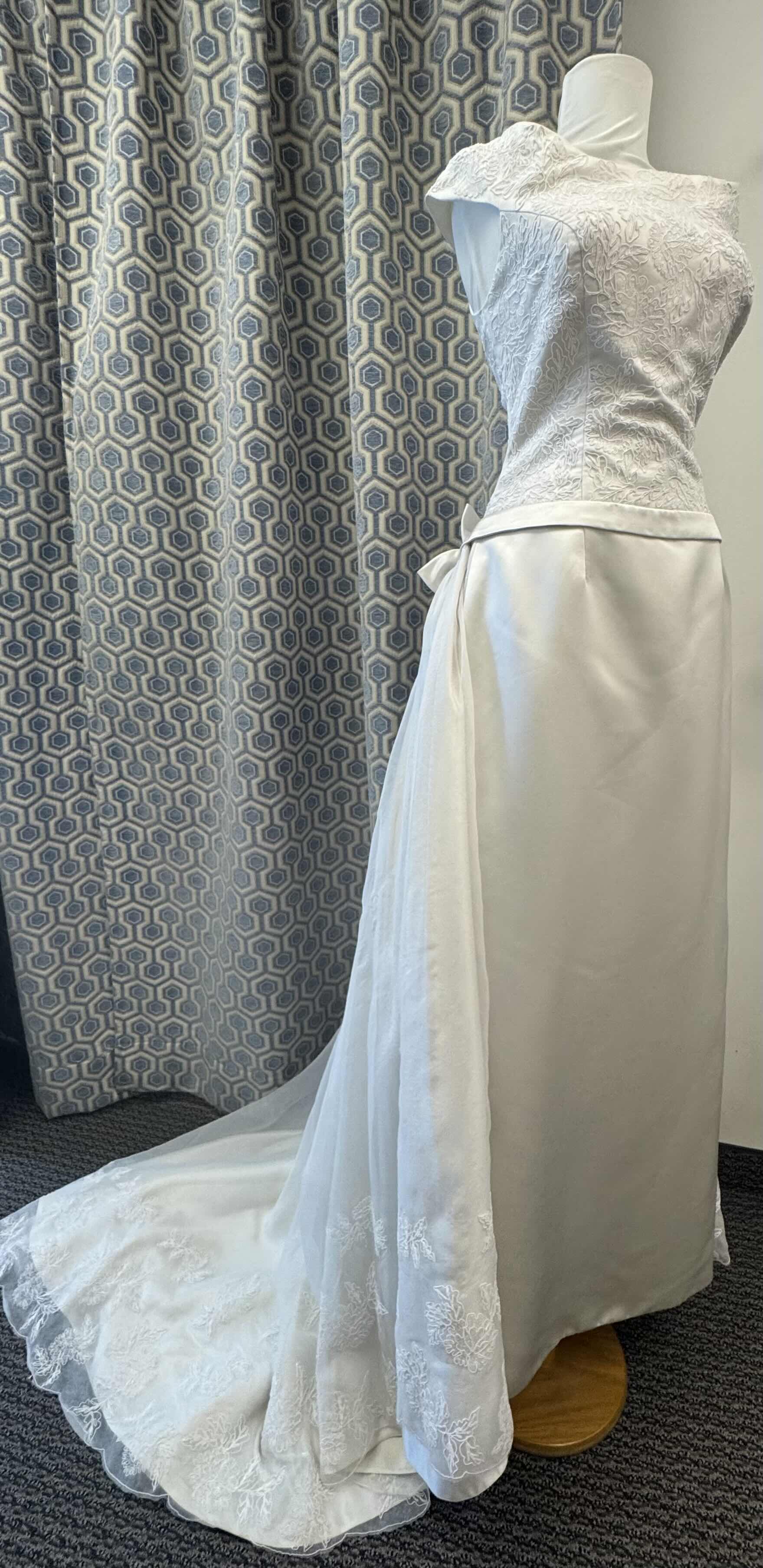 Photo 1 of BRIDAL GOWN MONIQUE CAP SLEEVE SHEATH DETACHABLE TRAIN CHAMPAGNE SIZE 8
