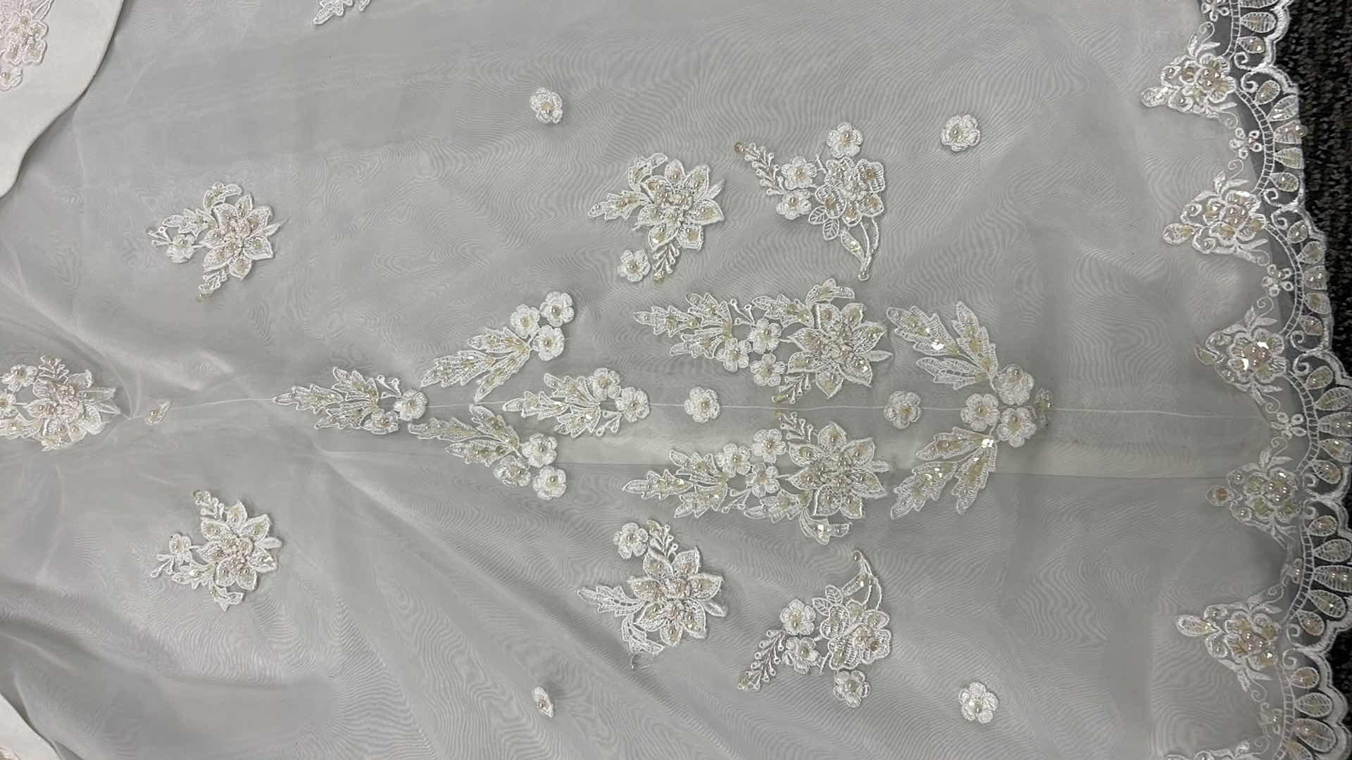 Photo 1 of "BRIDAL GOWN "ALFRED ANGELS" ORGANZA, SQUARE NECK, CAP SLEEVE, EMBROIDERED BODICE, A-LINE, FULL TRAIN WITH LACE EDGE SIZE 10