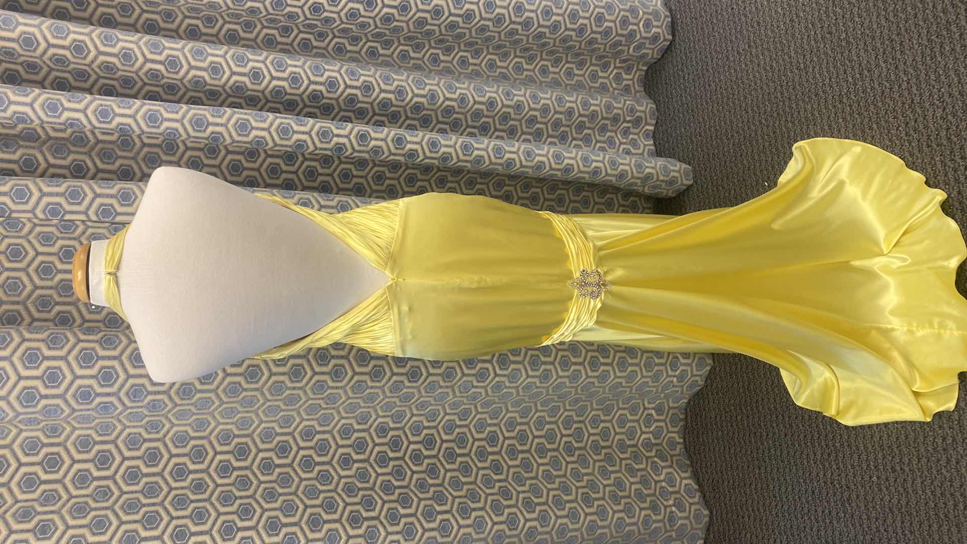 Photo 1 of EVENING GOWN “CZ’RE” YELLOW SATIN w PLUNGE NECKLINE EMBELLISHED BODICE SIZE 8