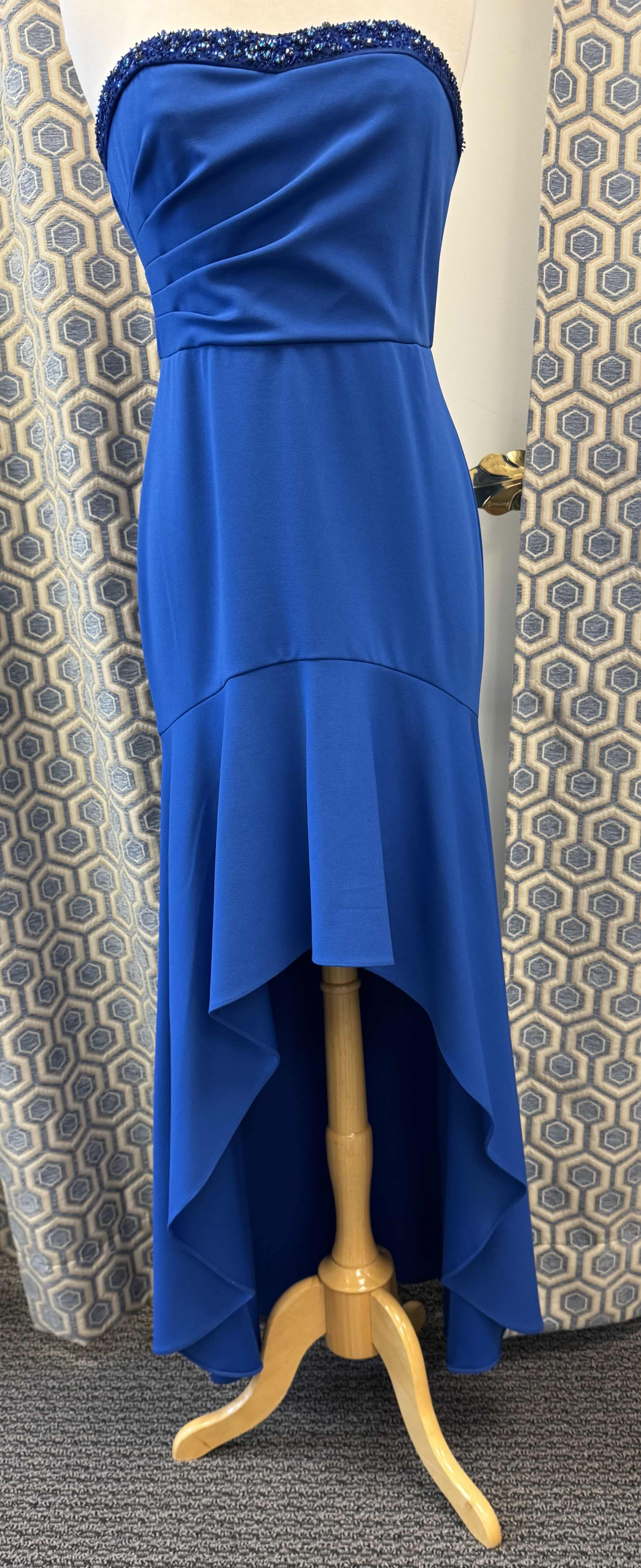 Photo 1 of EVENING GOWN ADRIANNA PAPELL ROYAL BLUE SIZE 6