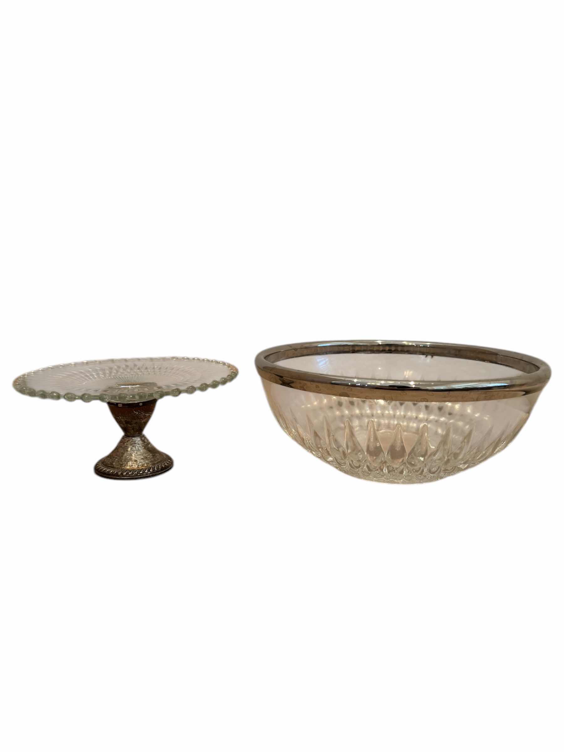 Photo 1 of VINTAGE CRYSTAL AND SILVER PLATED BOWL AND CAKE PLATE
BOWL
9” X H4”
CAKE PLATE
6.5” X H3”