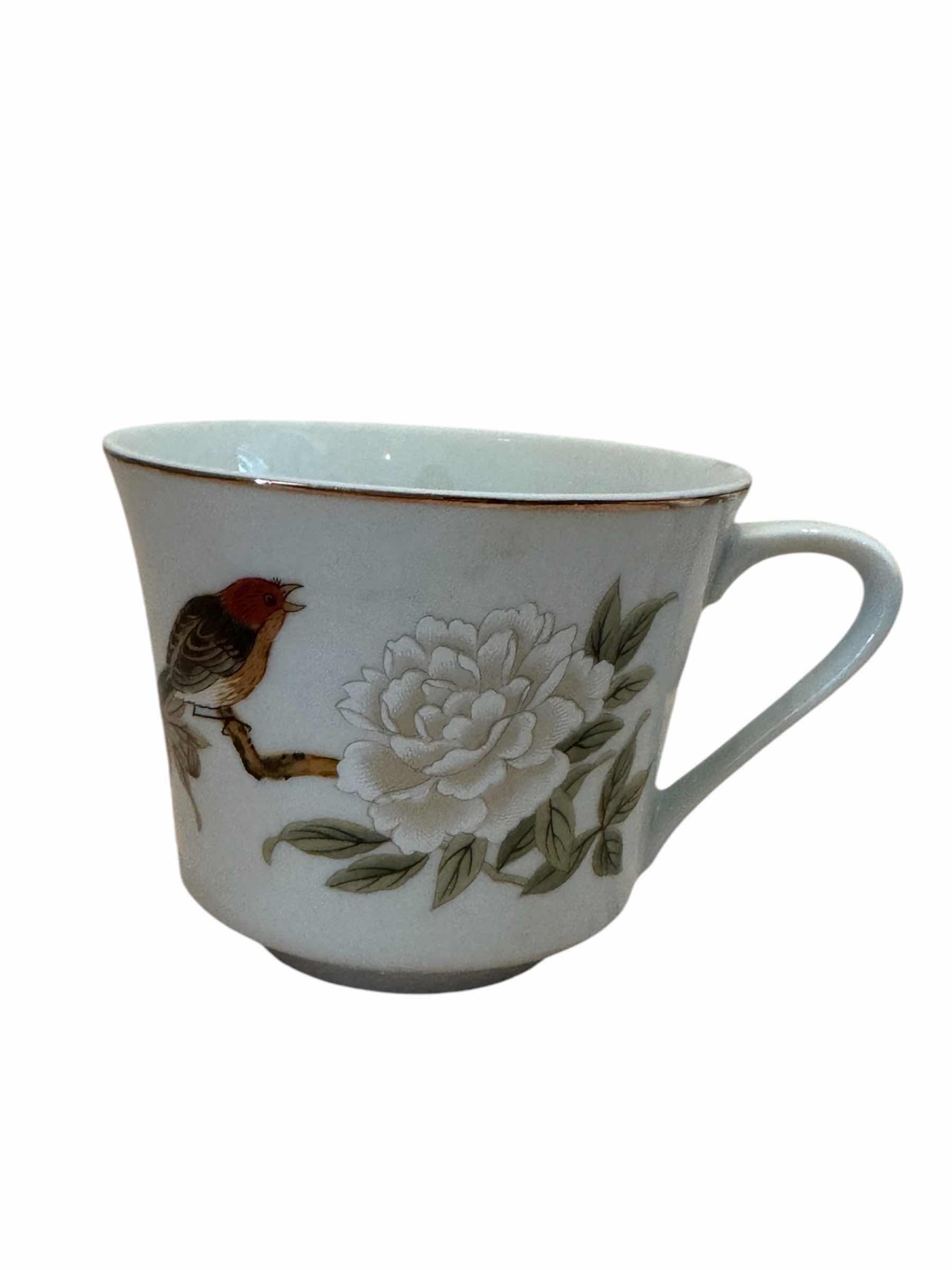 Photo 1 of VINTAGE SHAFFORD CHINESE LUNCHEON PLATE AND CUPS SET, FINE CHINA, 15 PIECES

PLATES D8.25”

CUPS
D3.5” X H3”