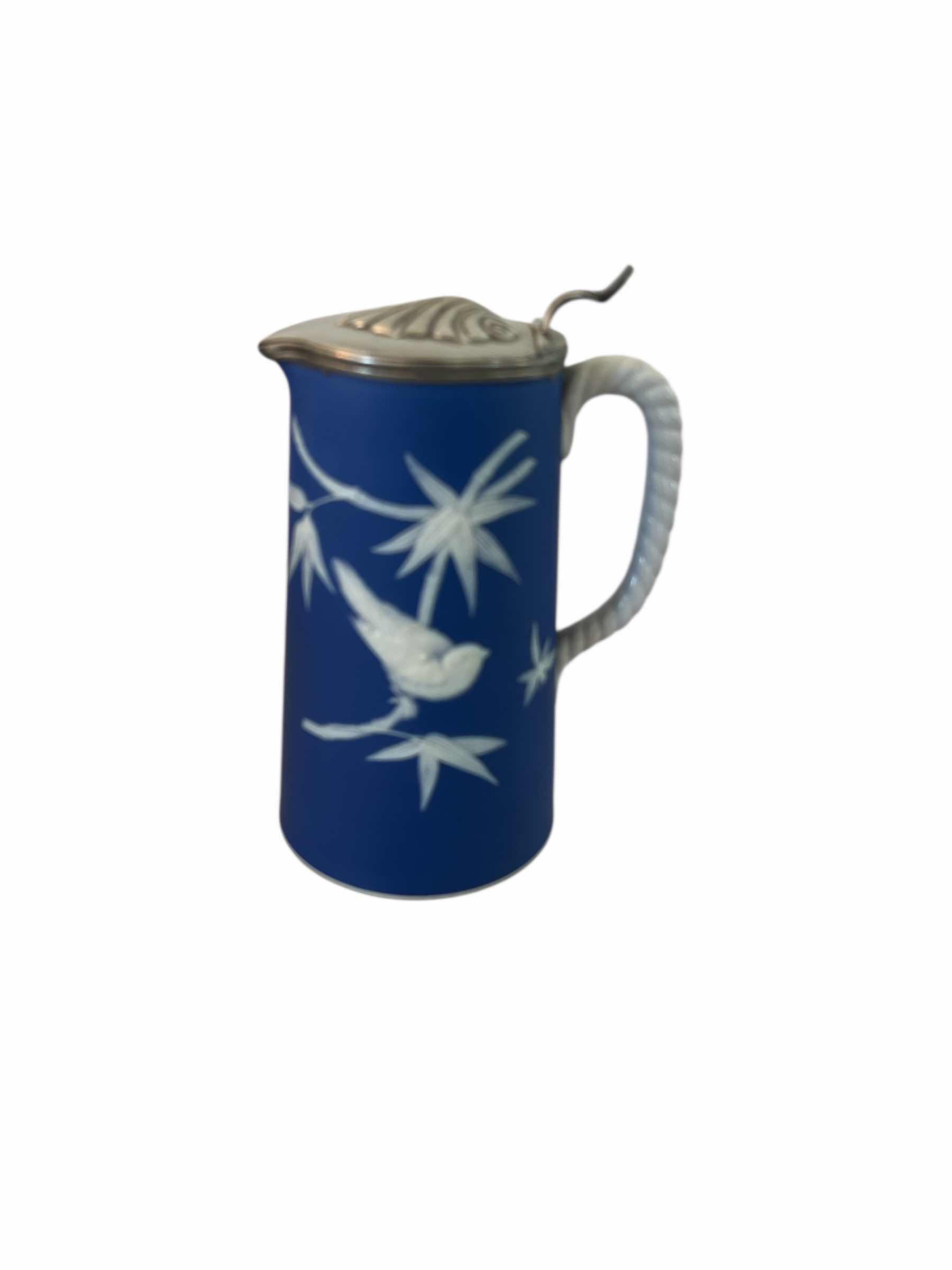 Photo 1 of WEDGEWOOD INSPIRED LIDDED BEER STIEN  - 8.5 “