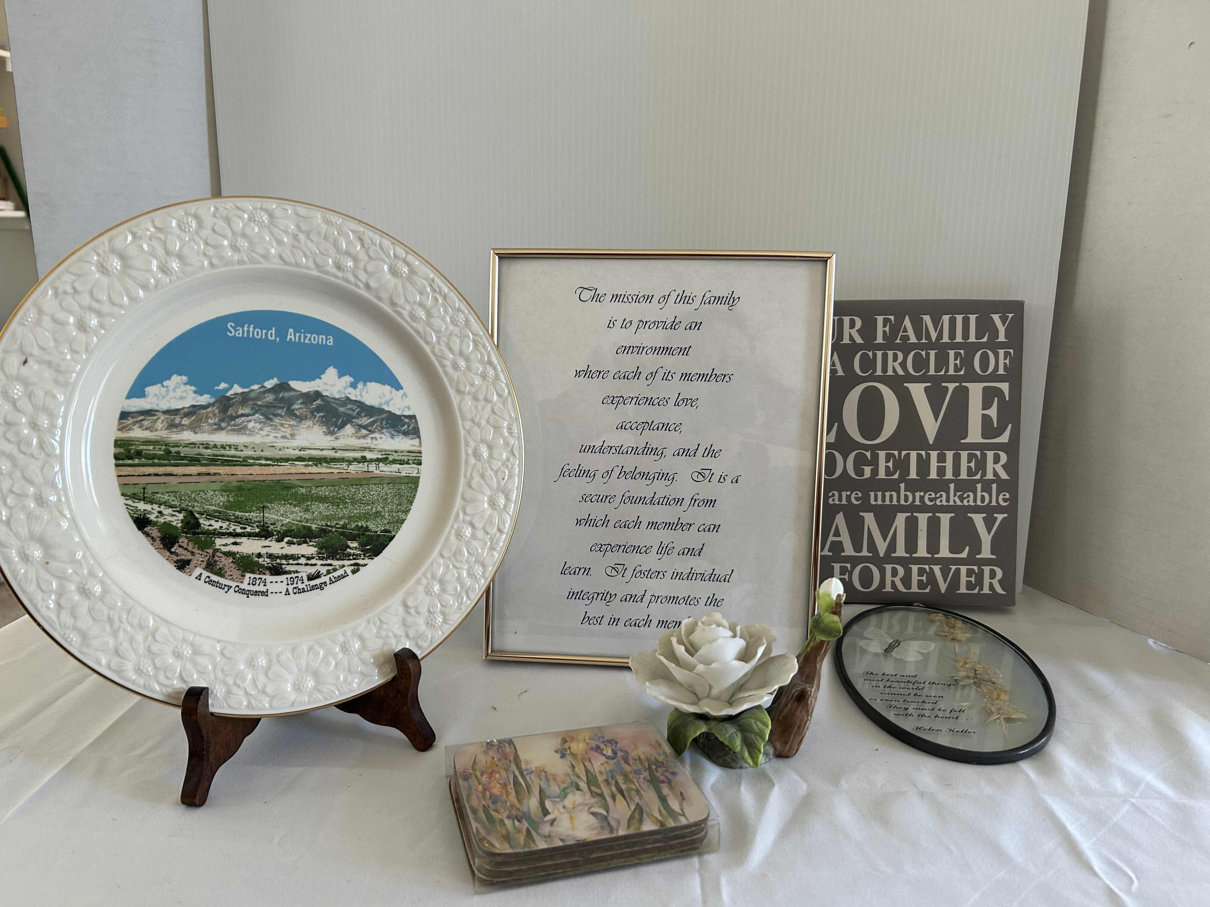 Photo 1 of 6- HOME DECOR ITEMS