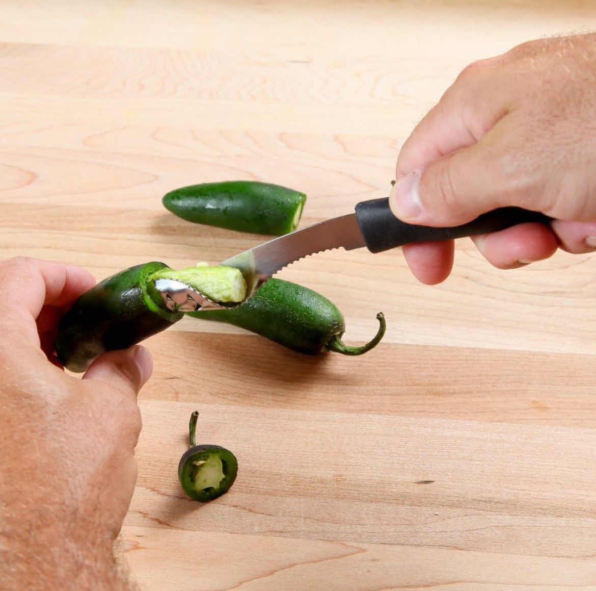 Photo 3 of CASE OF 50 JALAPEÑO PEPPER CORER