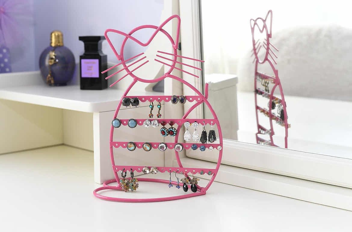 Photo 1 of CASE OF 16 ARAD CAT-SHAPED EARRING HOLDER, JEWELRY RACK, DISPLAY ORGANIZER FOR PIERCINGS (PINK FINISH)