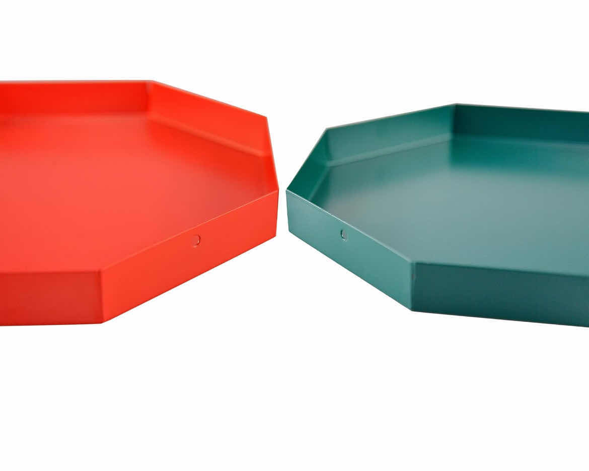 Photo 1 of NEW CASE HOME-X OCTAGON METAL DECORATIVE ORANGE & GREEN TRAY SET (1 CASE/12 SETS)