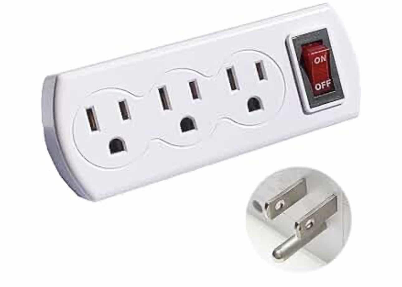 Photo 1 of BRAND NEW CASE OF OUTLET SPLITTER MULTIPLE GROUNDED TRIPLE PLUG OUTLET ADAPTER WITH ON/OFF SWITCH