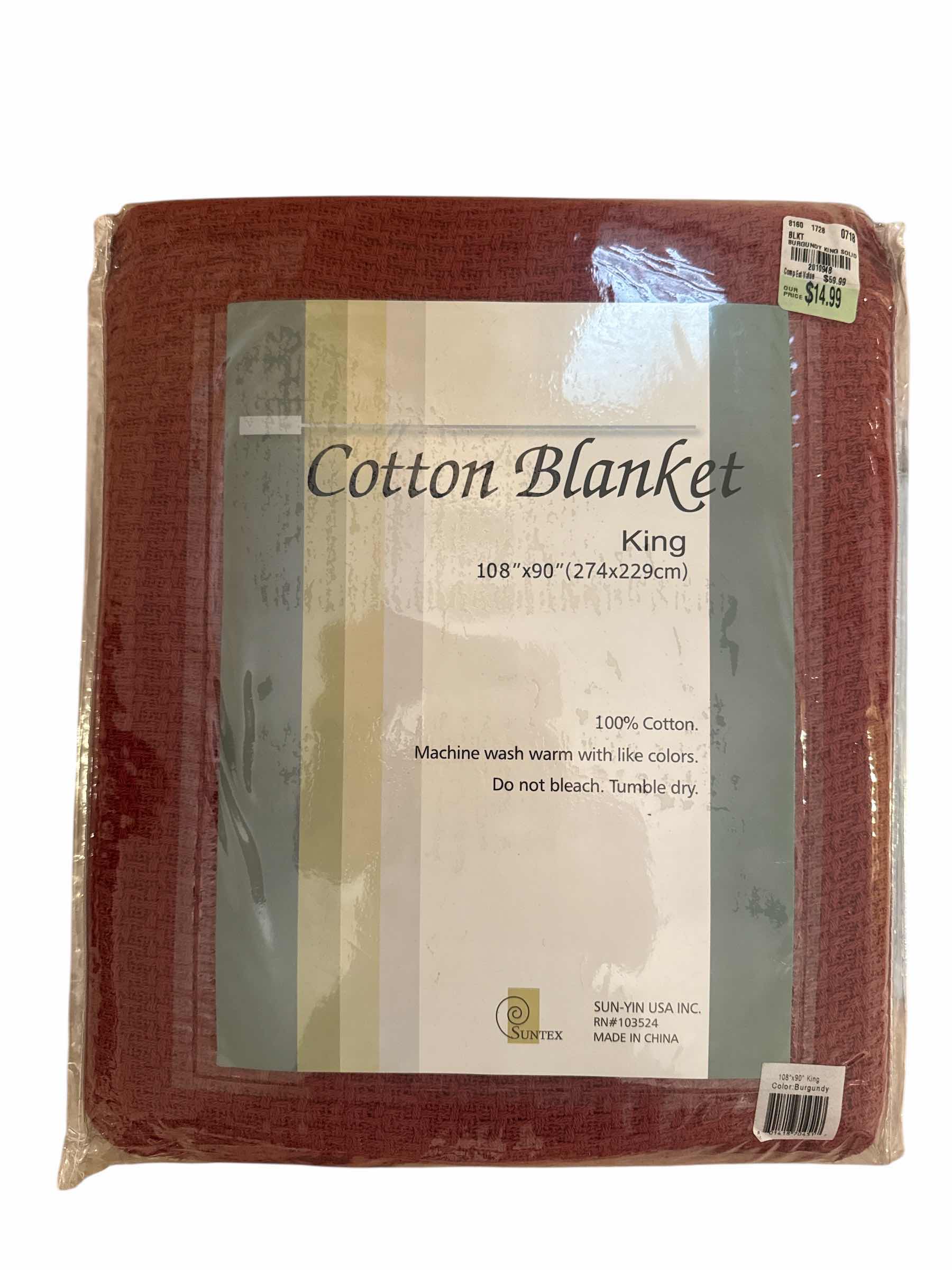Photo 1 of KING COTTON BLANKET & QUEEN SHEETS