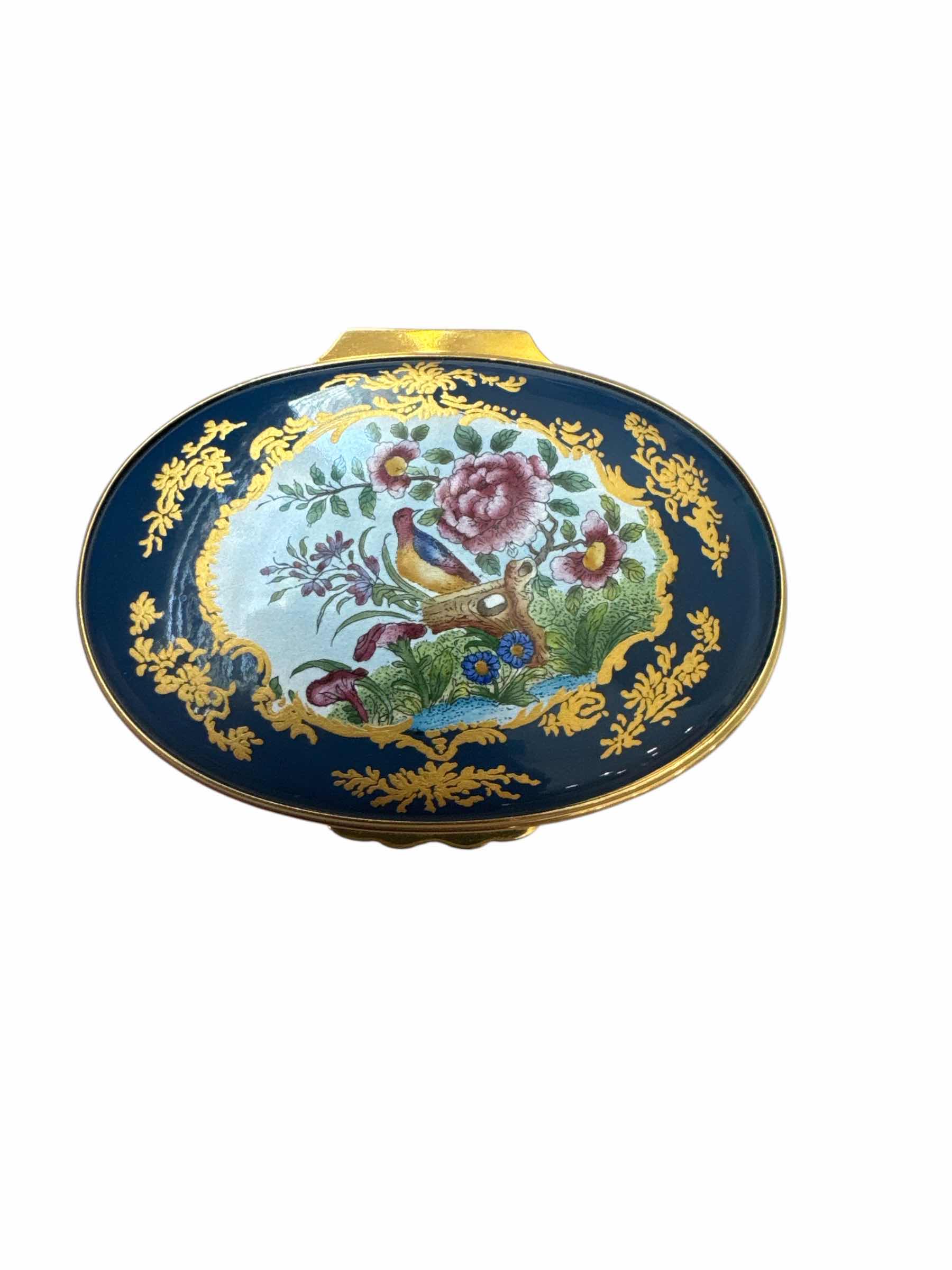 Photo 1 of 500 
HALCYON DAYS ENAMEL BOX