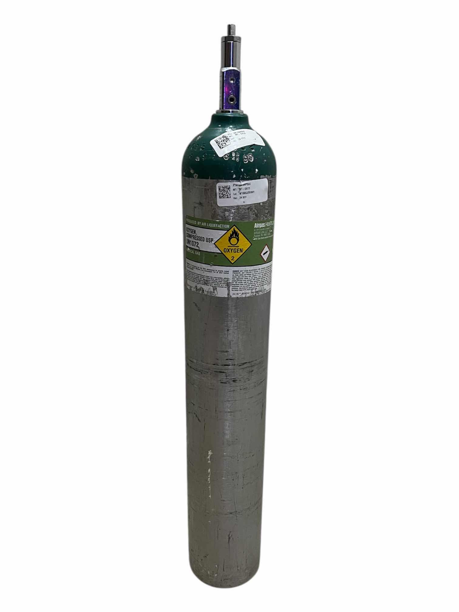 Photo 1 of OXYGEN COMPRESSED USBUN1072 MEDICAL GAS TANK (FULL) 4.5” X 29”
