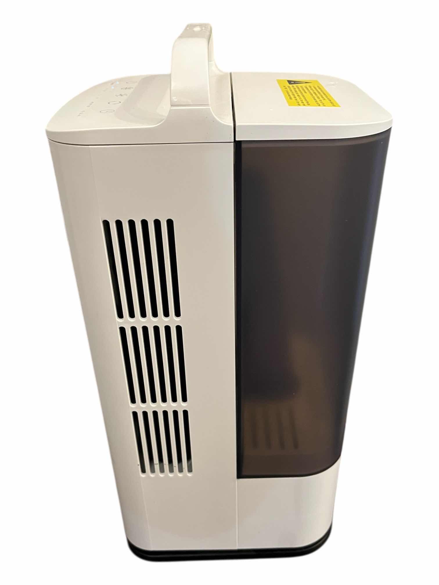 Photo 1 of XAMATTS TABLE TOP OSCILLATING COOLING FAN YH-F01