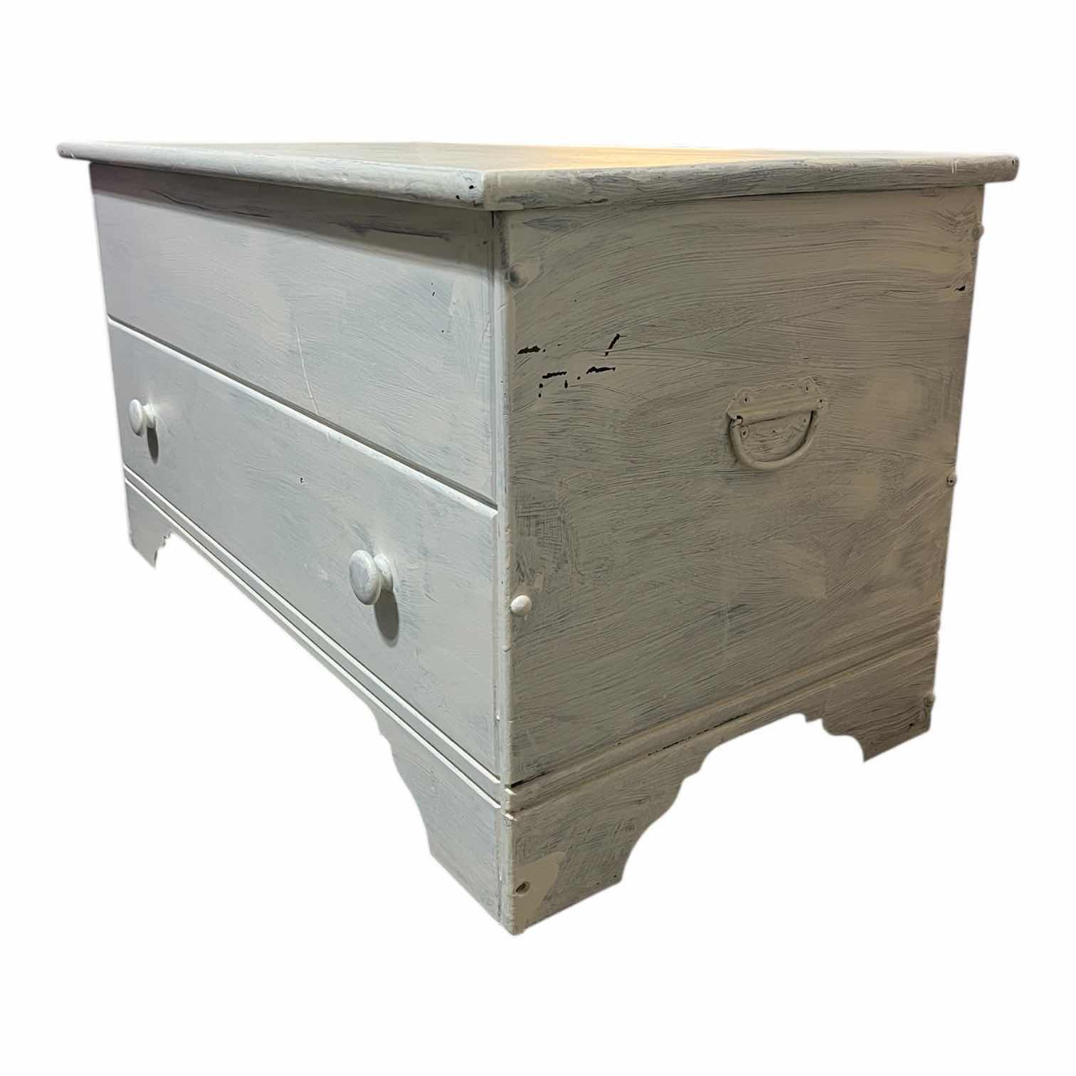Photo 1 of FARMHOUSE STYLE WHITE DISTRESSED WOOD FALSE DRAWER LIFT TOP CHEST 34.5” X 18.5” H18”