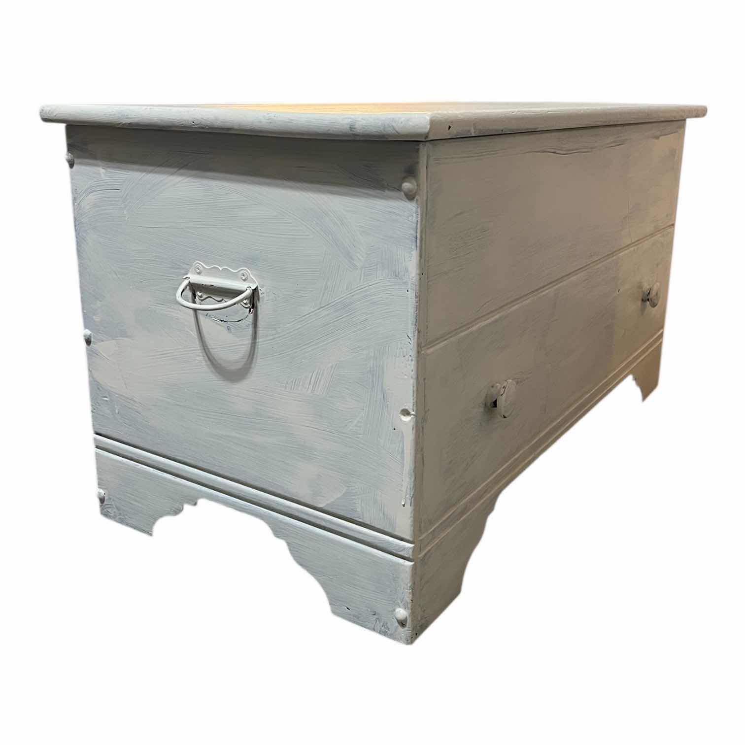 Photo 1 of FARMHOUSE STYLE WHITE DISTRESSED WOOD FALSE DRAWER LIFT TOP CHEST 34.5” X 18.5” H18”