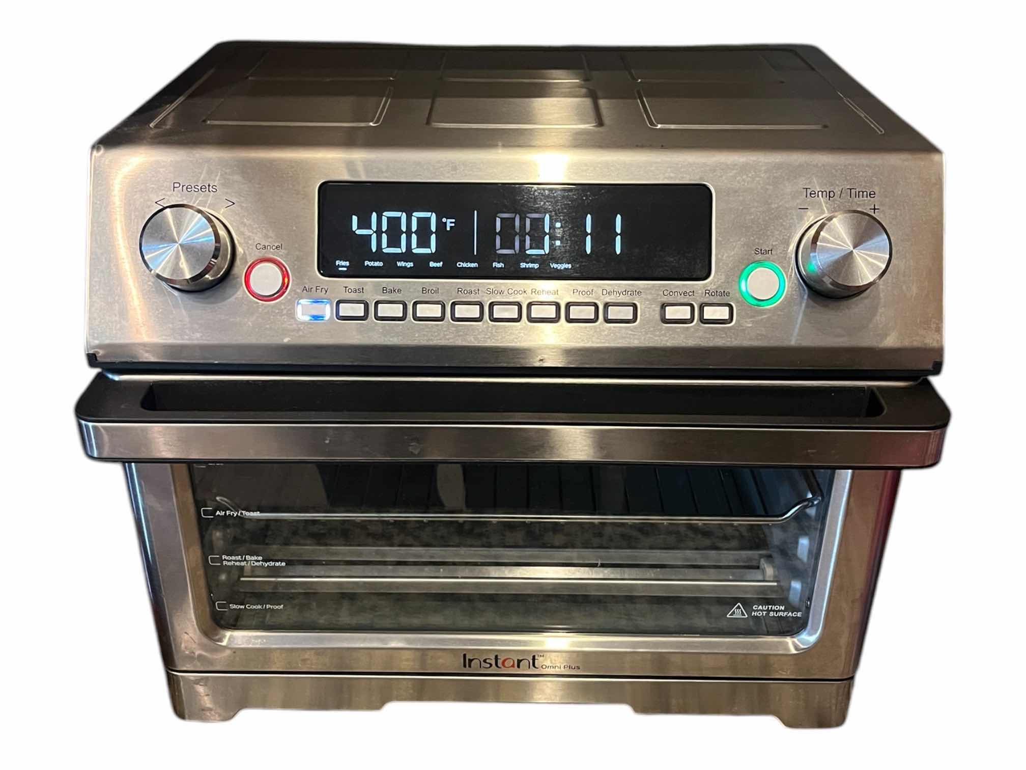 Photo 1 of INSTANT OMNI PLUS MULTIFUNCTION TOASTER OVEN OMNIPLUS26