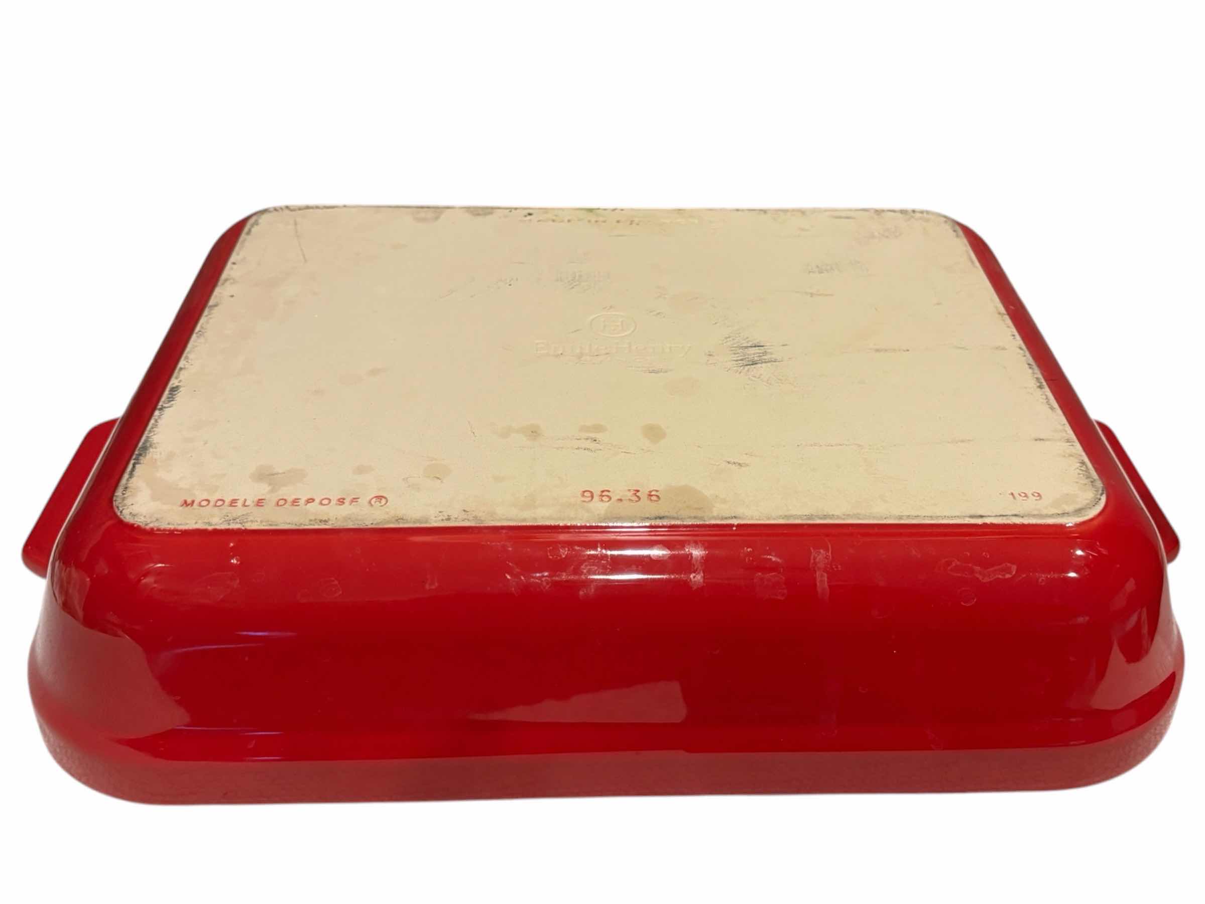 Photo 1 of EMILE HENRY LASAGNA BAKER DISH, RED/WHITE 11” X 18” H3”