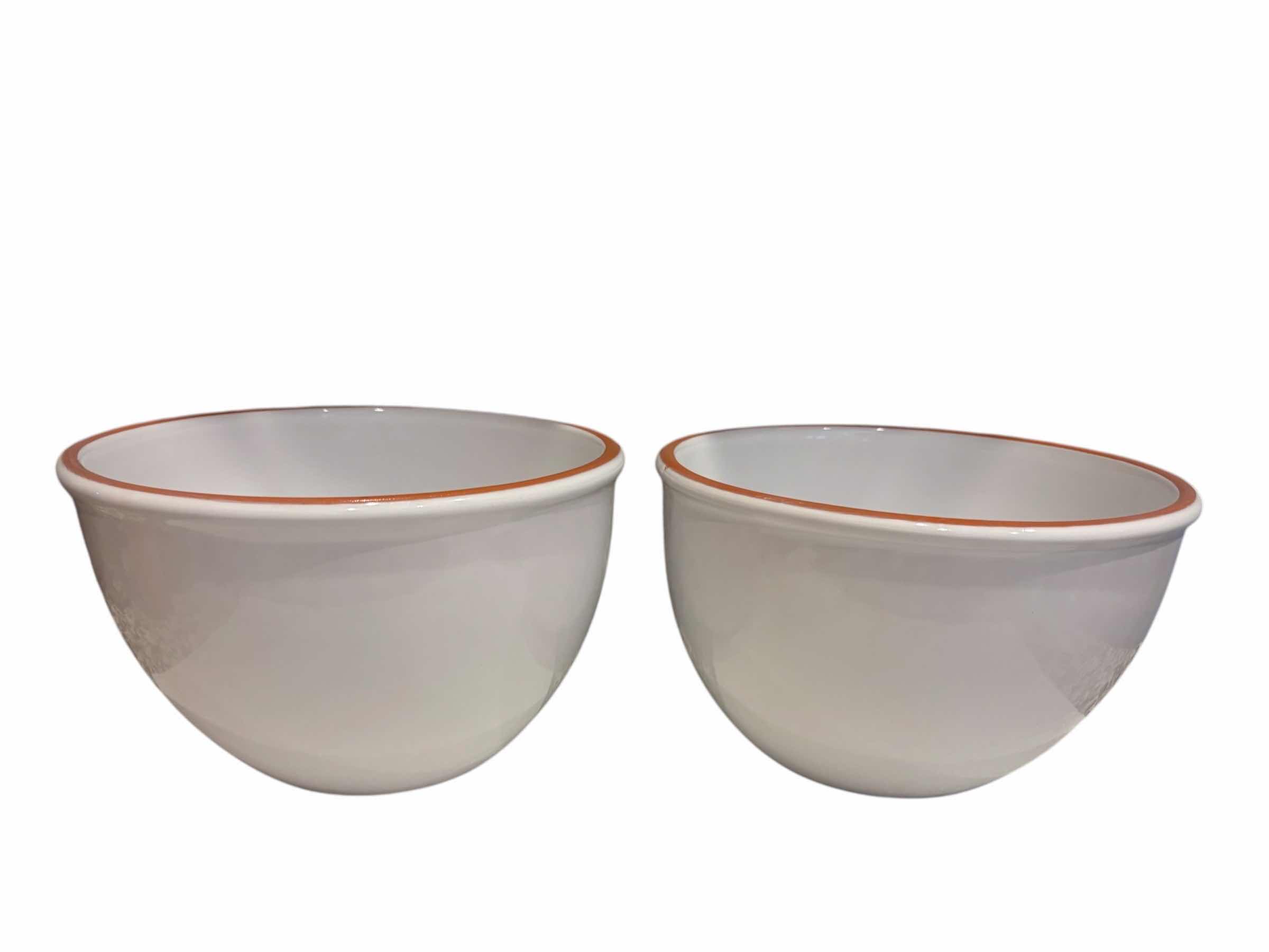 Photo 1 of HOME ESSENTIALS 5 PC HEAVY CERAMIC MIXING BOWL SET, PORTUGAL WHITE $48