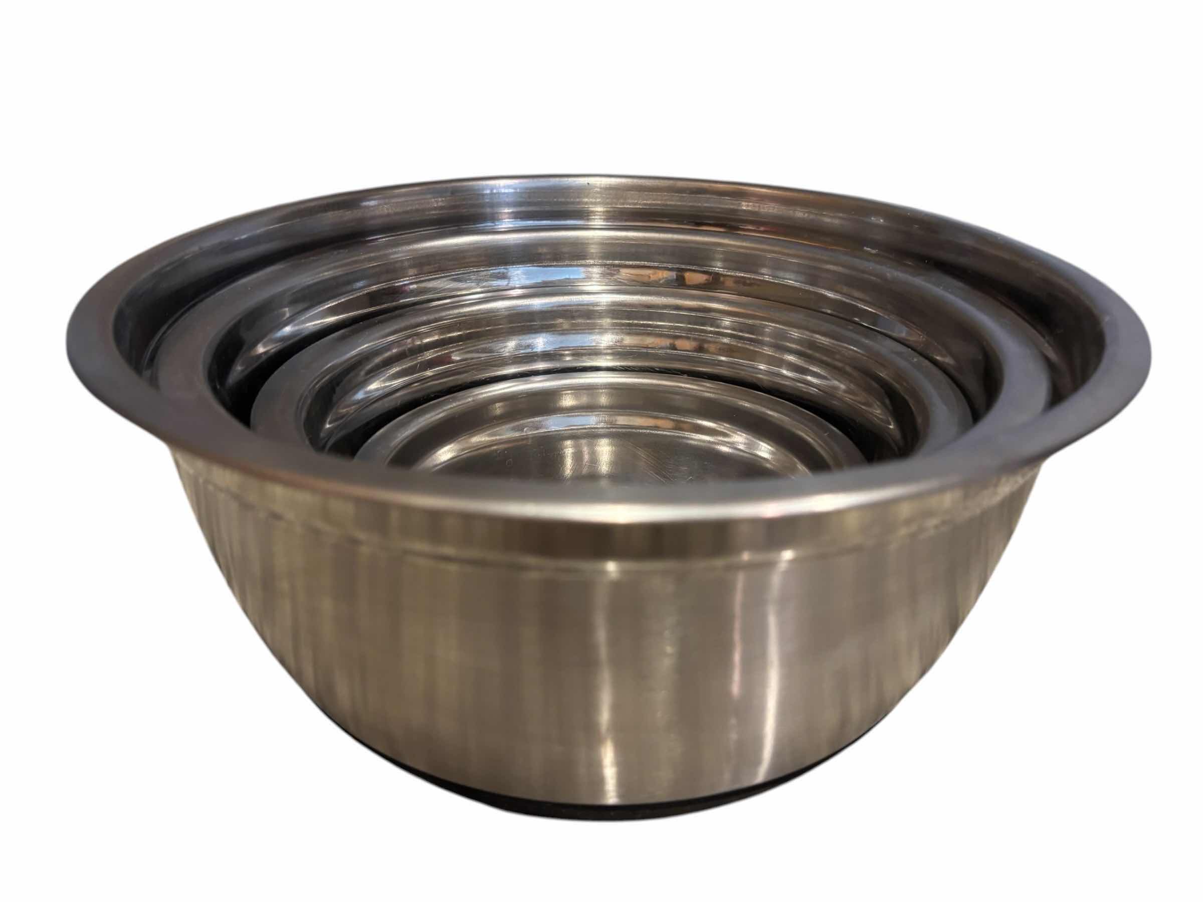 Photo 1 of 4 PC STAINLESS STEEL MIXING BOWL SET W NON-SLIP BOTTOM