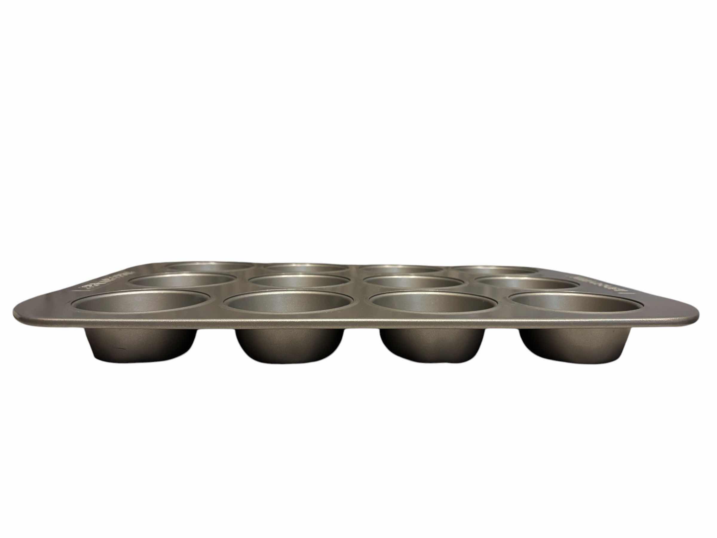 Photo 1 of FARBERWARE 12 CUP MUFFIN PAN (2) & BUNDT CAKE PAN