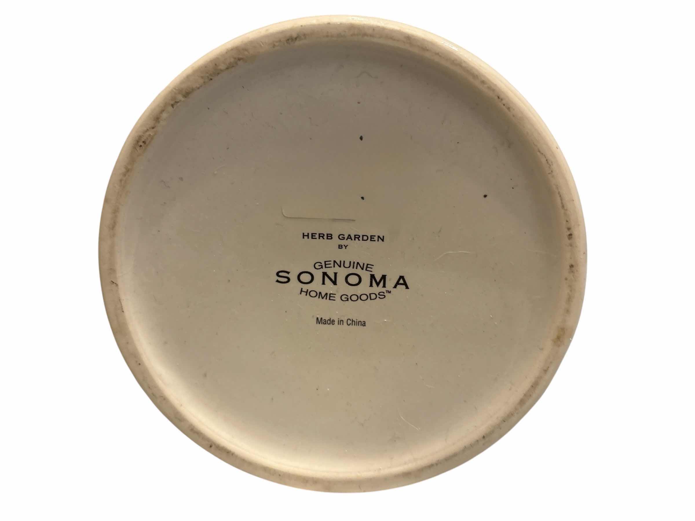 Photo 1 of KITCHEN SUGAR JAR & UTENSIL HOLDER H7”