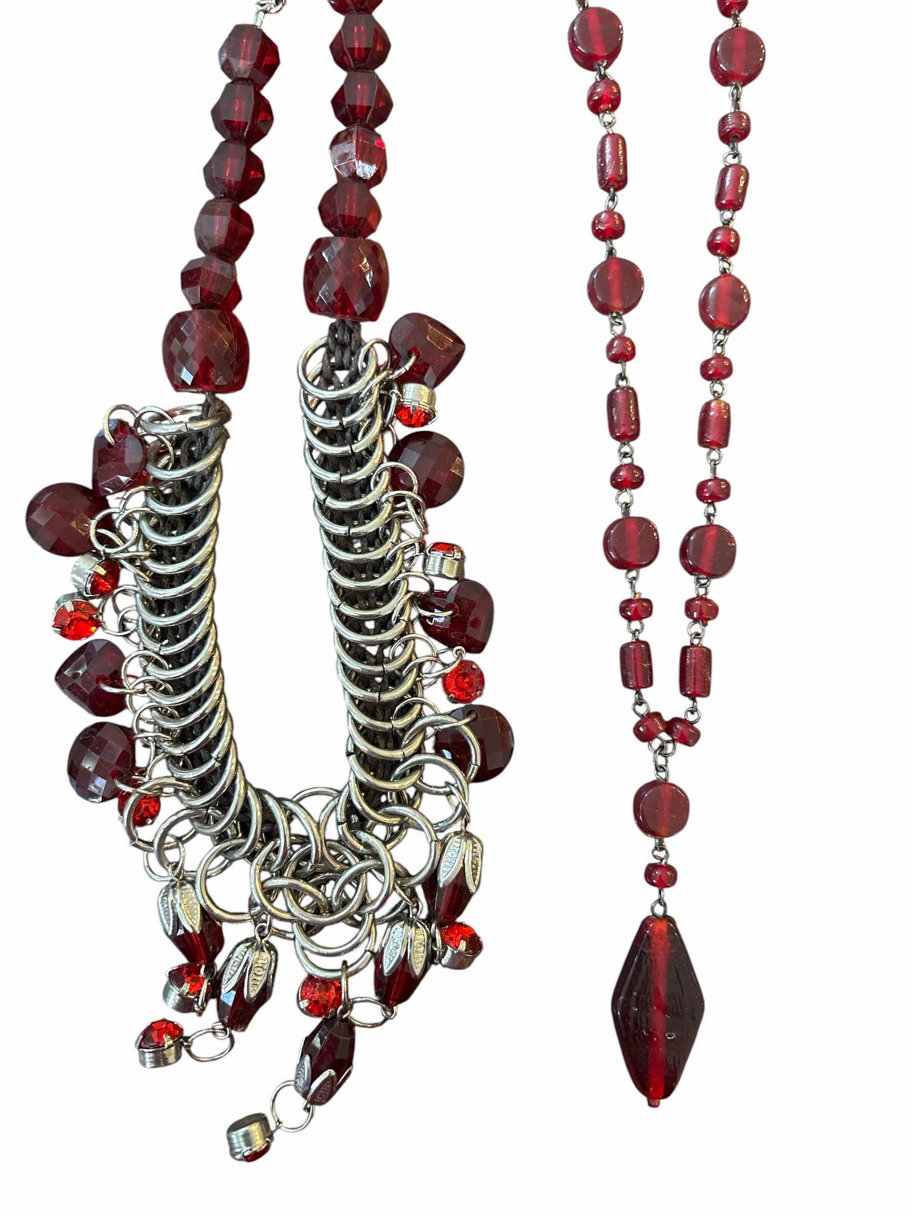 Photo 1 of GOTH STYLE NECKLACE FASHION JEWELRY (3)PCS