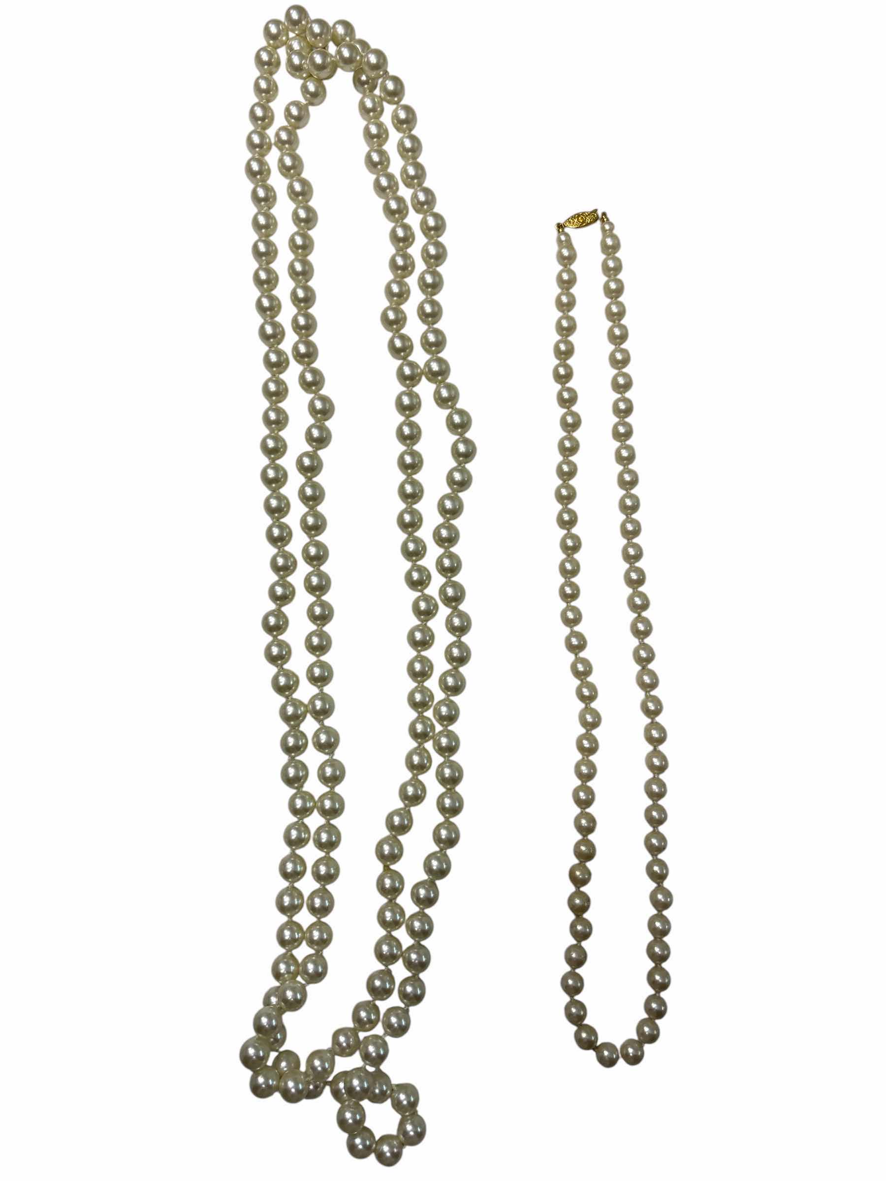 Photo 1 of FAUX PEARL NECKLACE FASHION JEWELRY (3)PCS