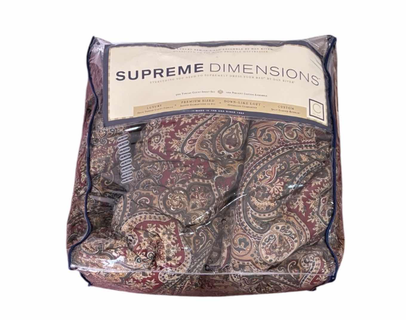 Photo 1 of CALIFORNIA KING & KING COMFORTER BEDDING SETS (2)