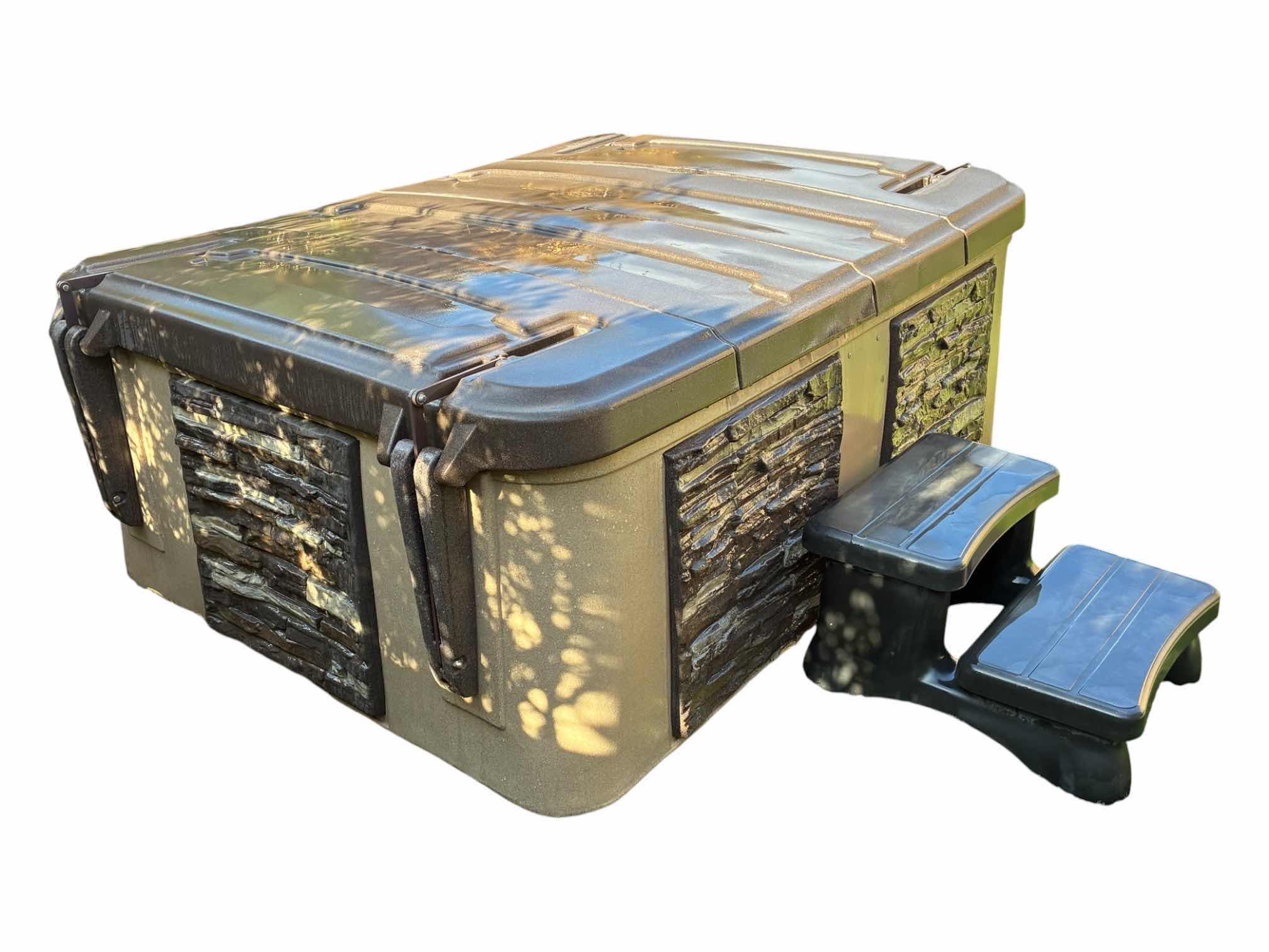 Photo 1 of TUFF SPAS MOCHA/TAUPE SPLITFACE PANELED ABOVE GROUND ELECTRIC HOT TUB $5599