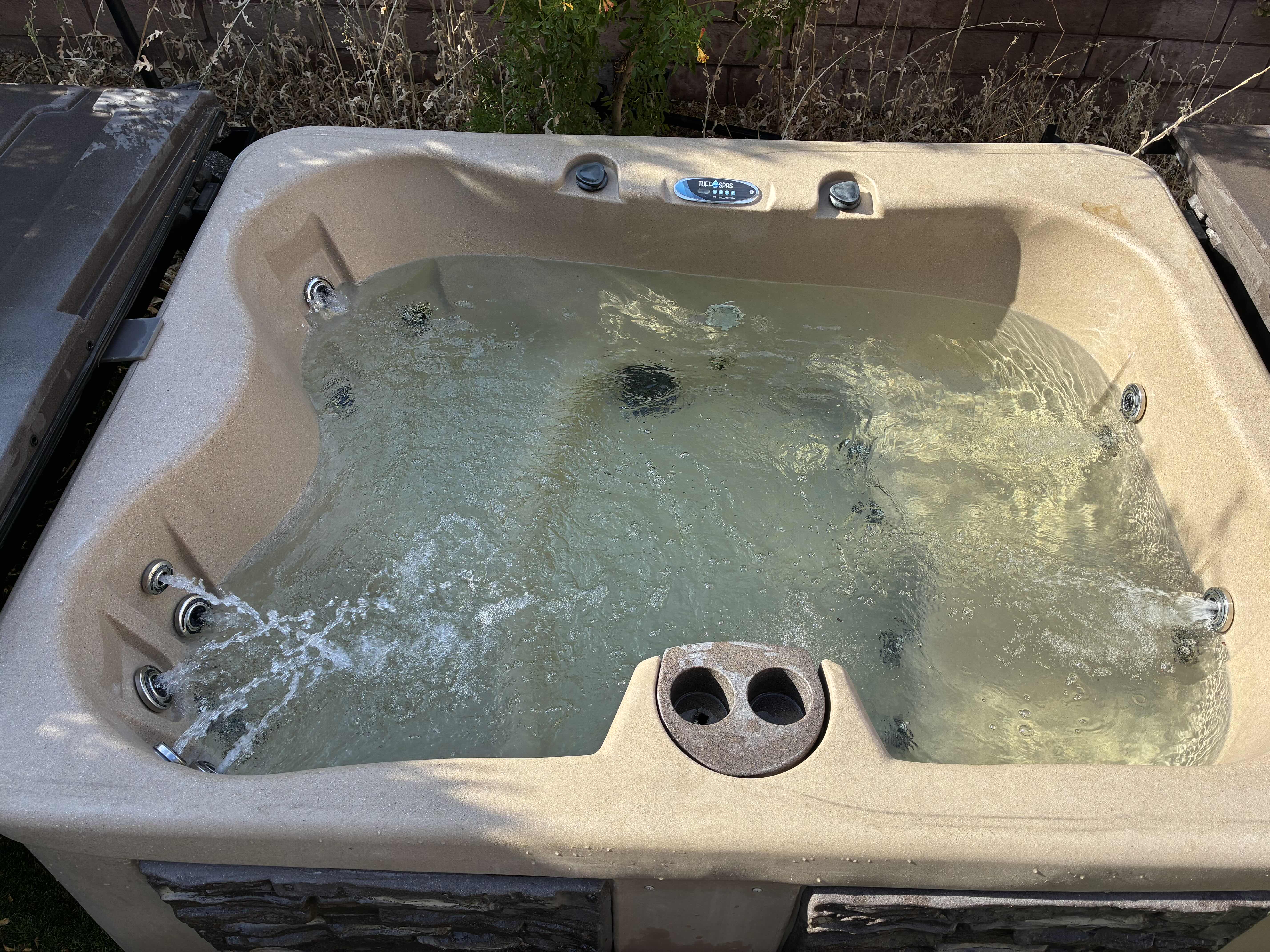 Photo 1 of TUFF SPAS MOCHA/TAUPE SPLITFACE PANELED ABOVE GROUND ELECTRIC HOT TUB $5599
