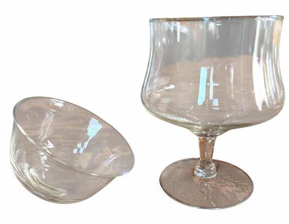 Photo 1 of (4)PCS VINTAGE CLEAR GLASS SHRIMP COCKTAIL / DESSERT GOBLETS WITH INSERTS H5.5”